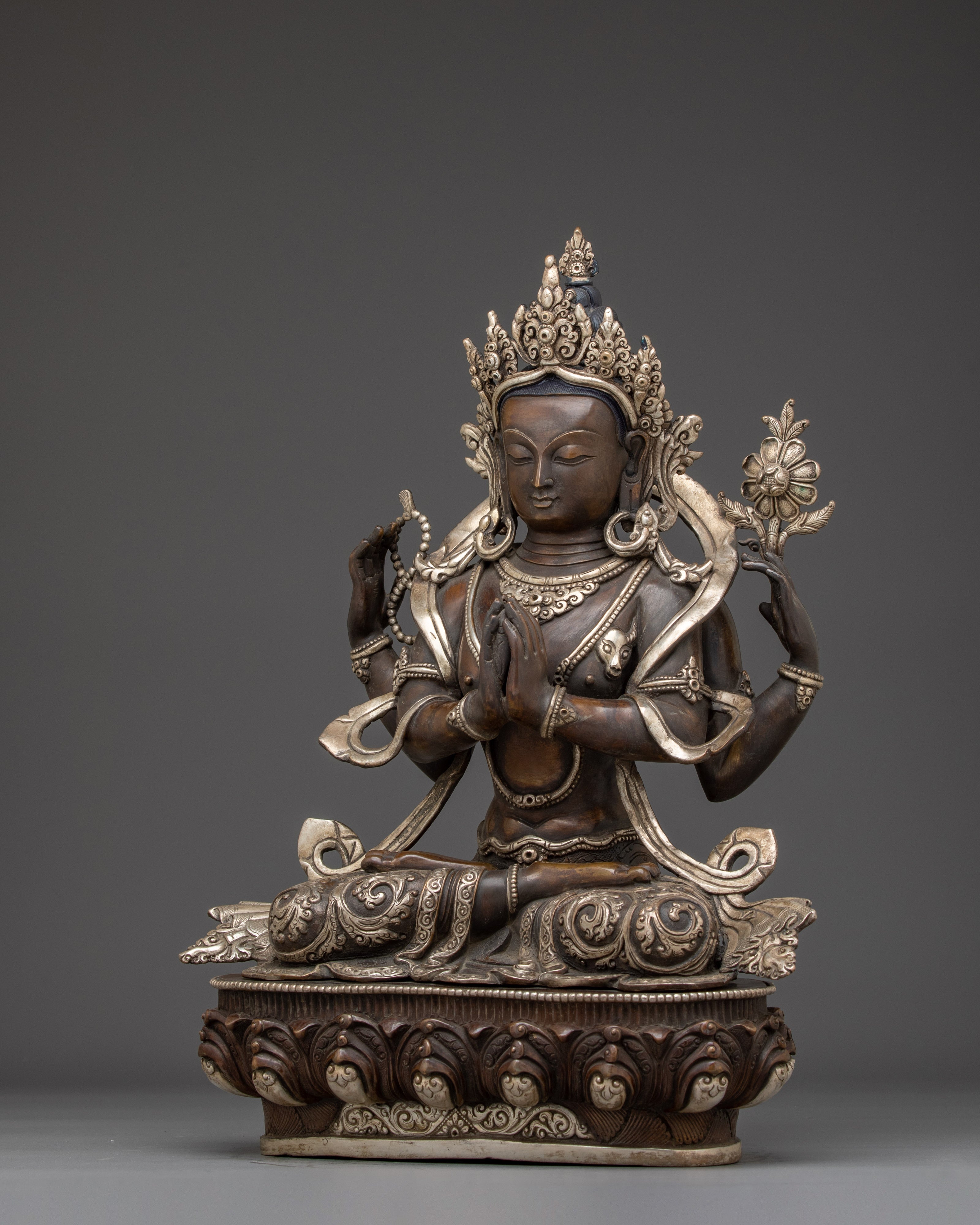 Peaceful Deity Chenrezig | Embodiment of compassion