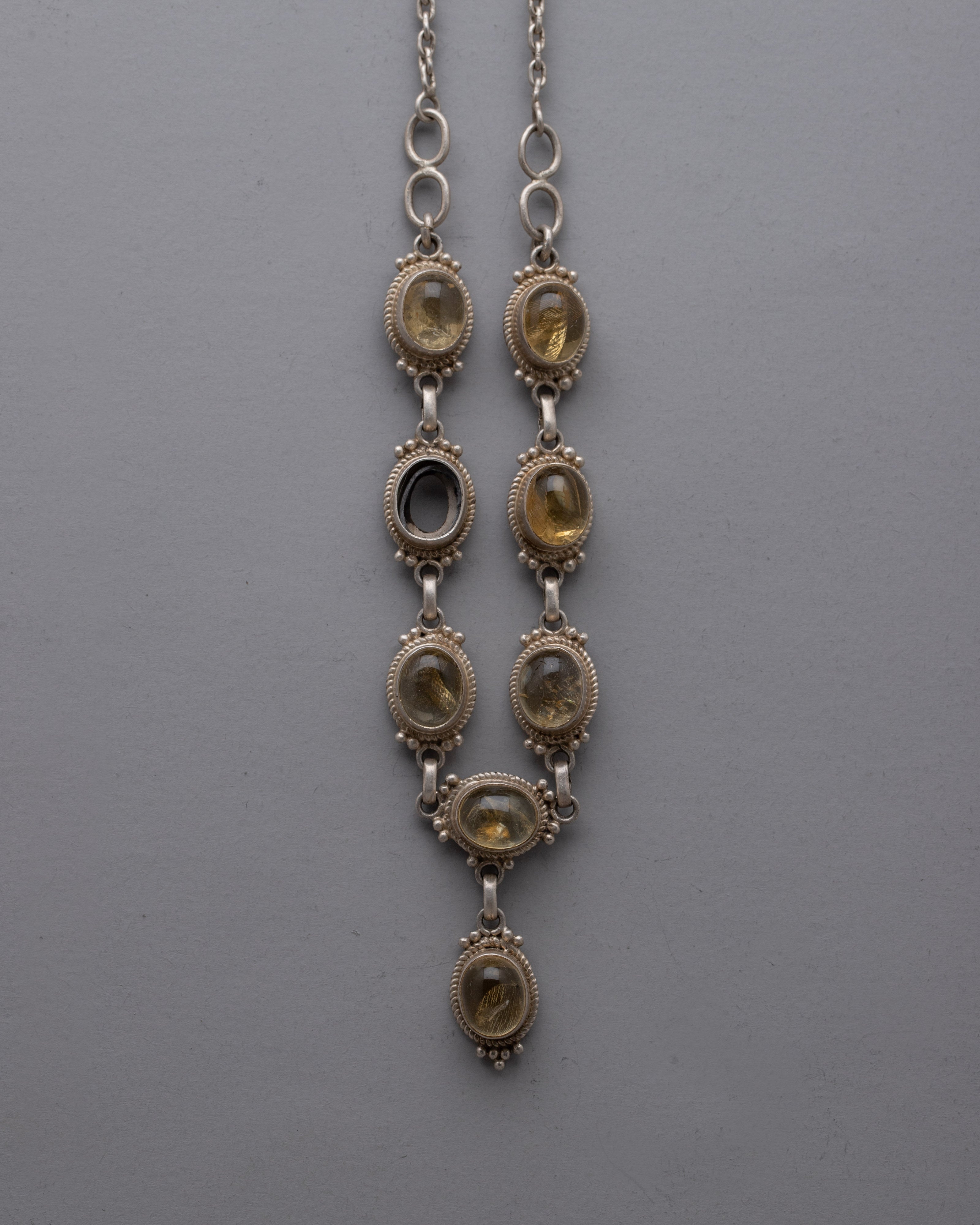 Silver Necklace for Women | Handcrafted Pieces Reflecting Creative Excellence