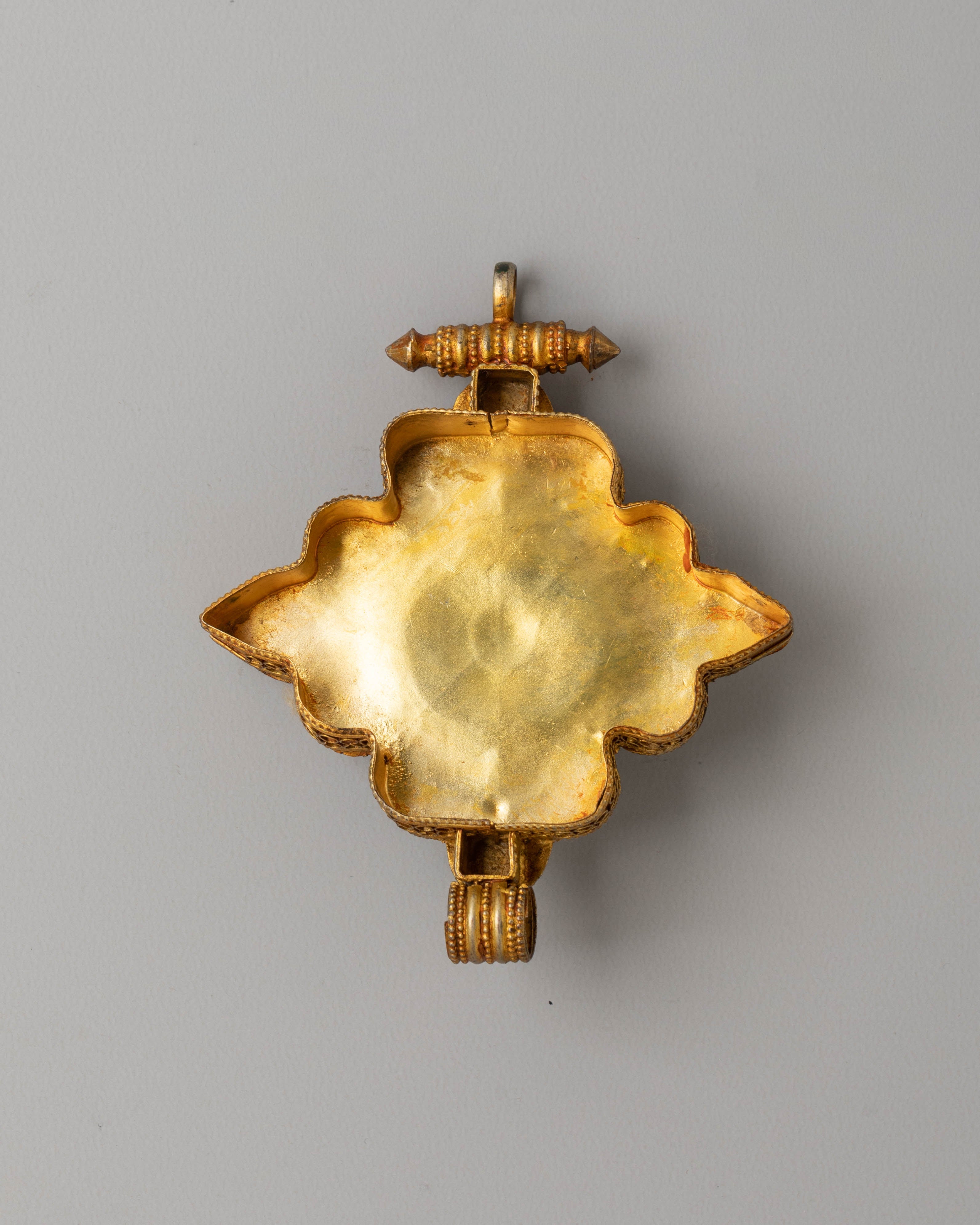 Bishwo Vajra Ghau Box Locket | Spiritual Jewelry for Protection