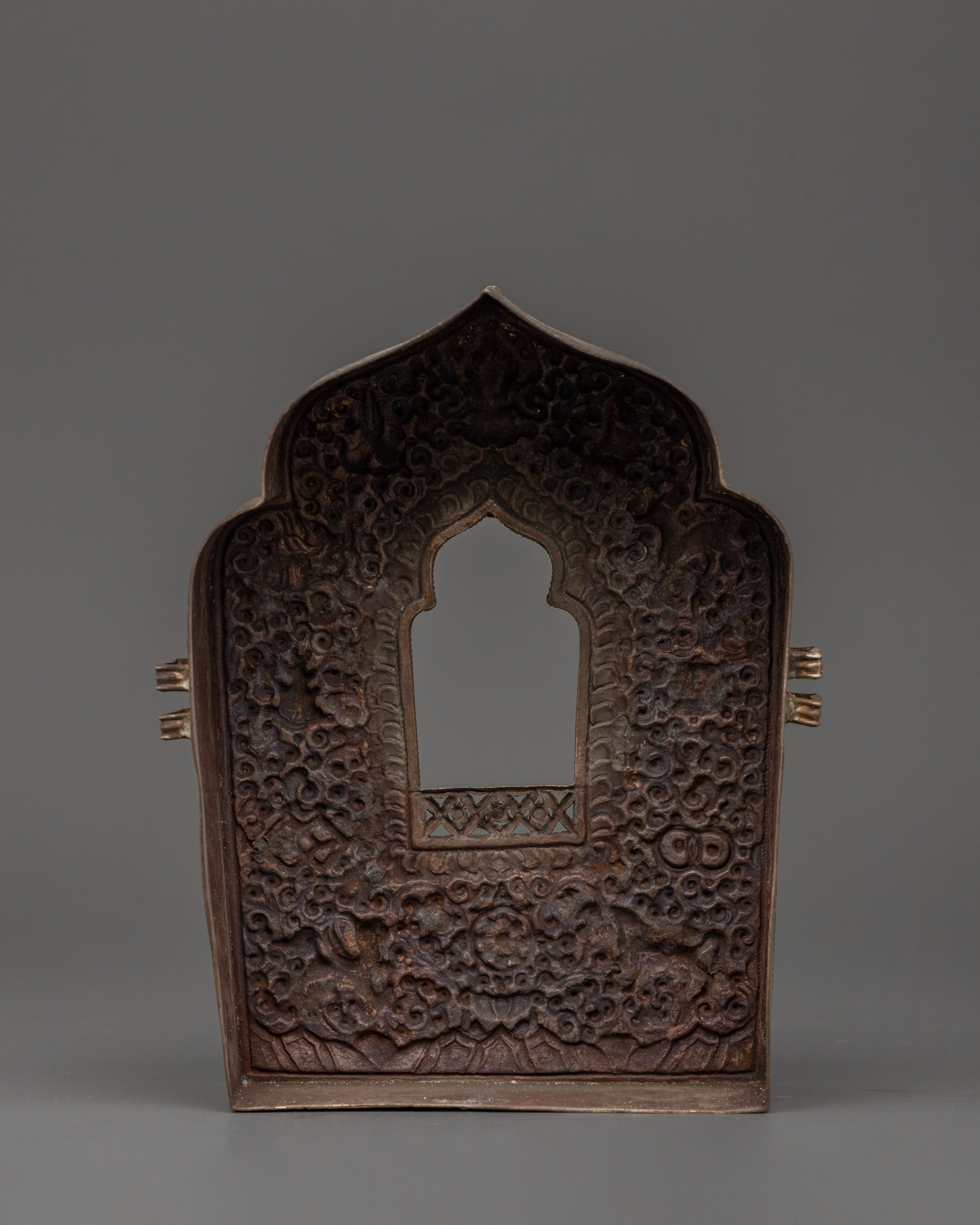 Buddhist Tibetan Treasure Box | Handcrafted Tibetan Silver Box