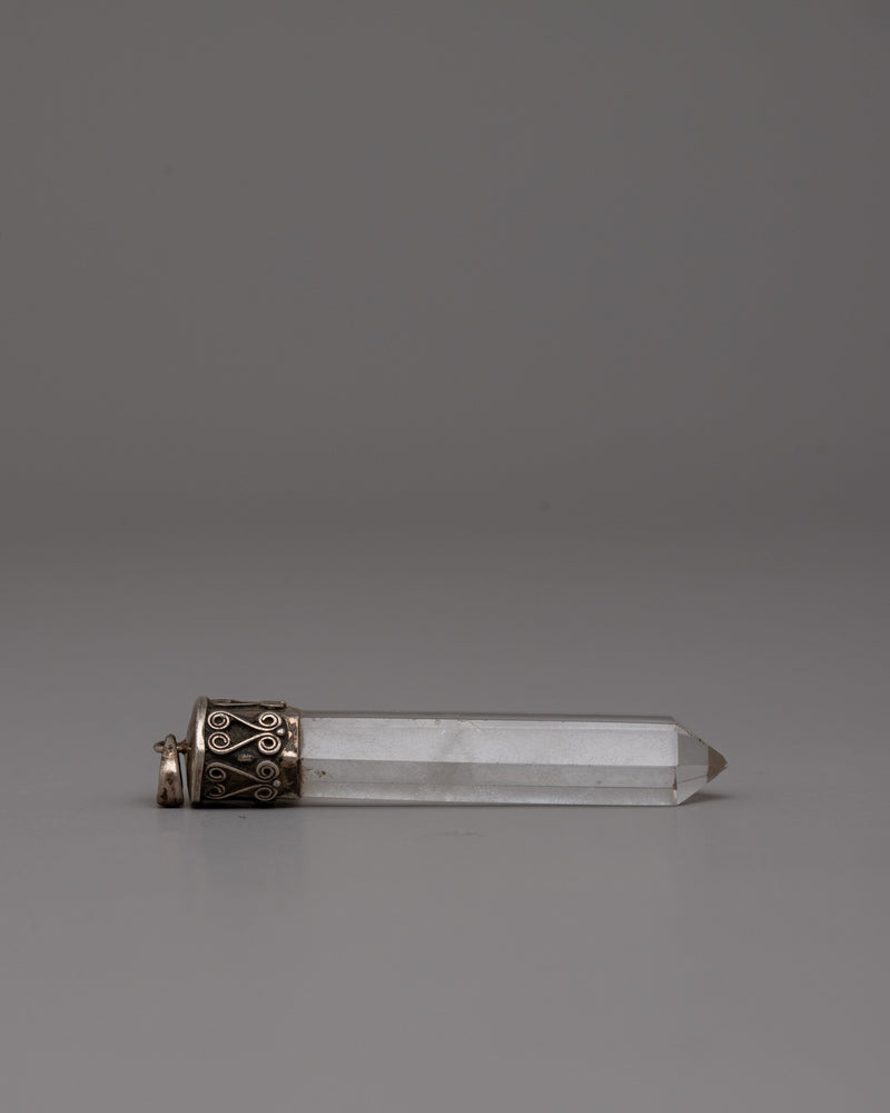 Crystal Amulet Pendant | Perfect for Enhancing Your Meditation and Energy Practices