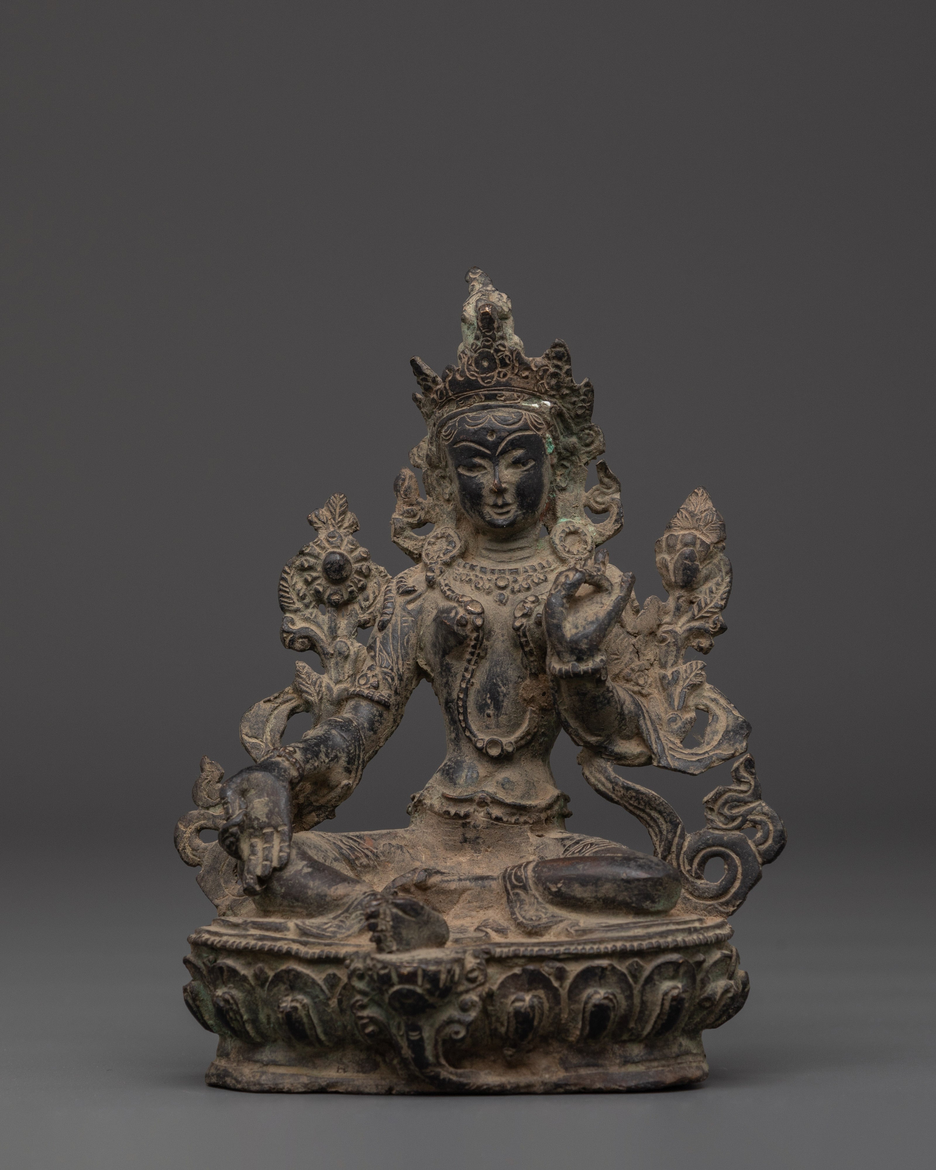 Green Tara Holding a Lotus of Compassion | 
