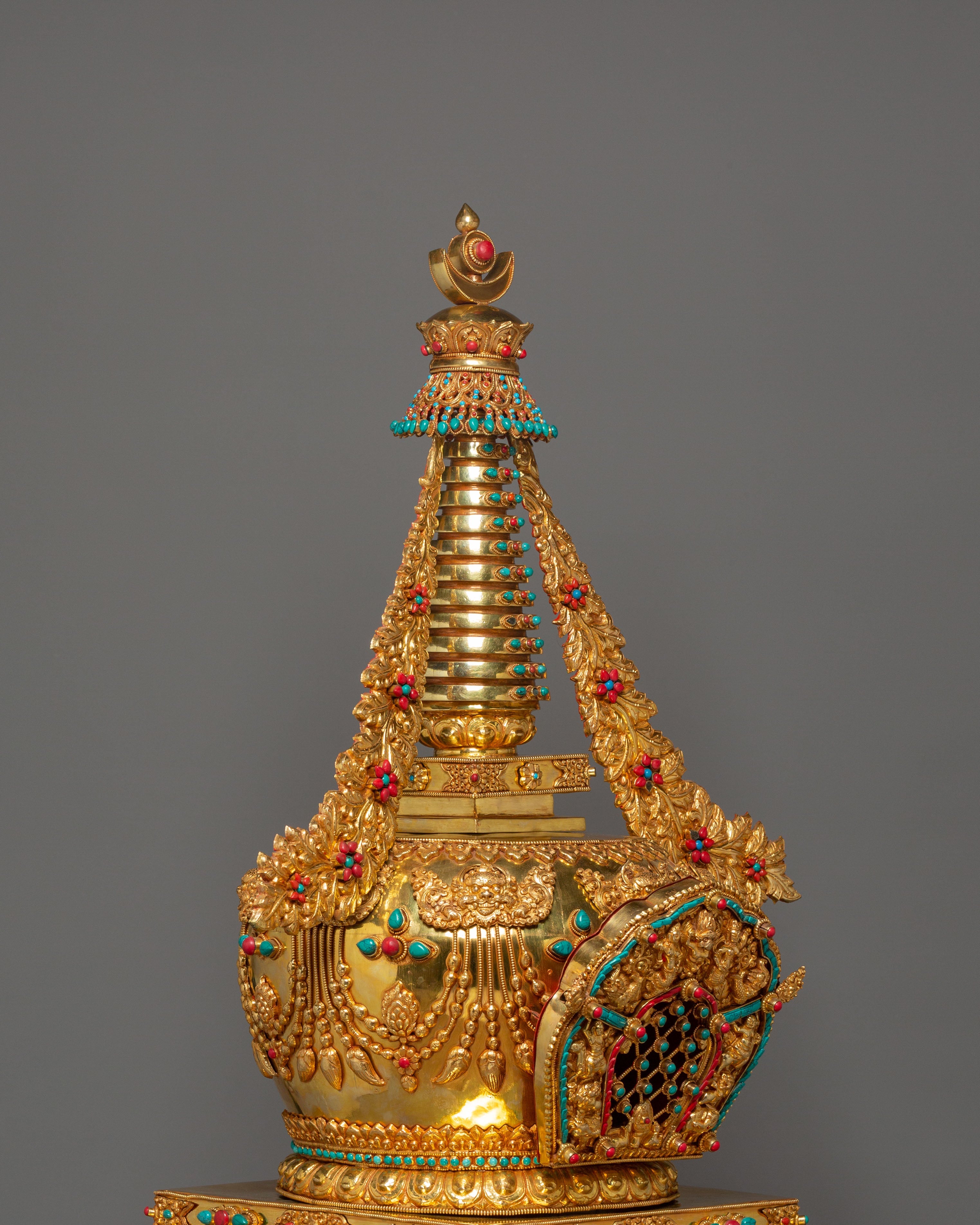 Golden Stupa for Atlar | Symbol of Wisdom