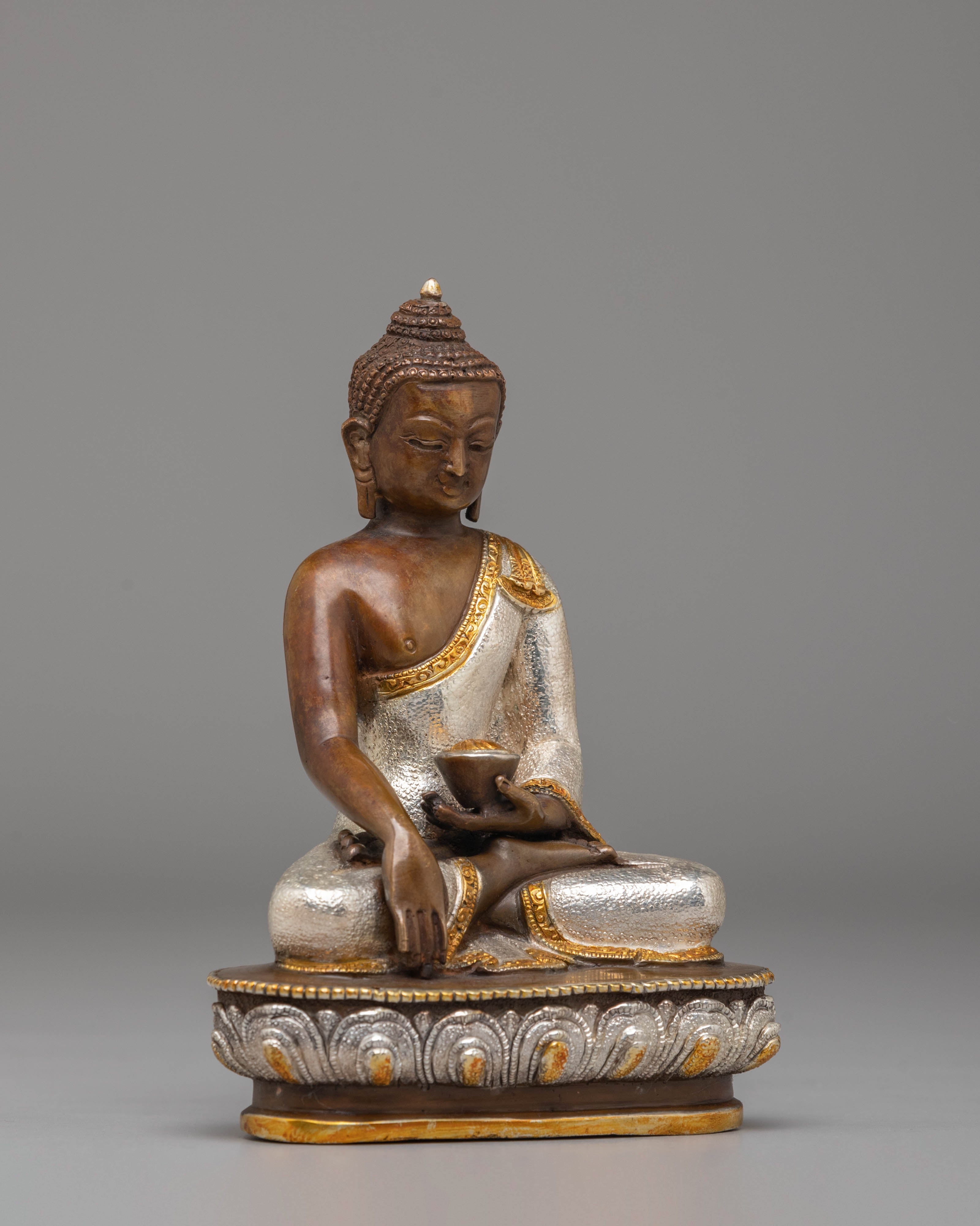 Handmade Buddhist Gautam Buddha Statue | Peaceful Shakyamuni Buddha Art