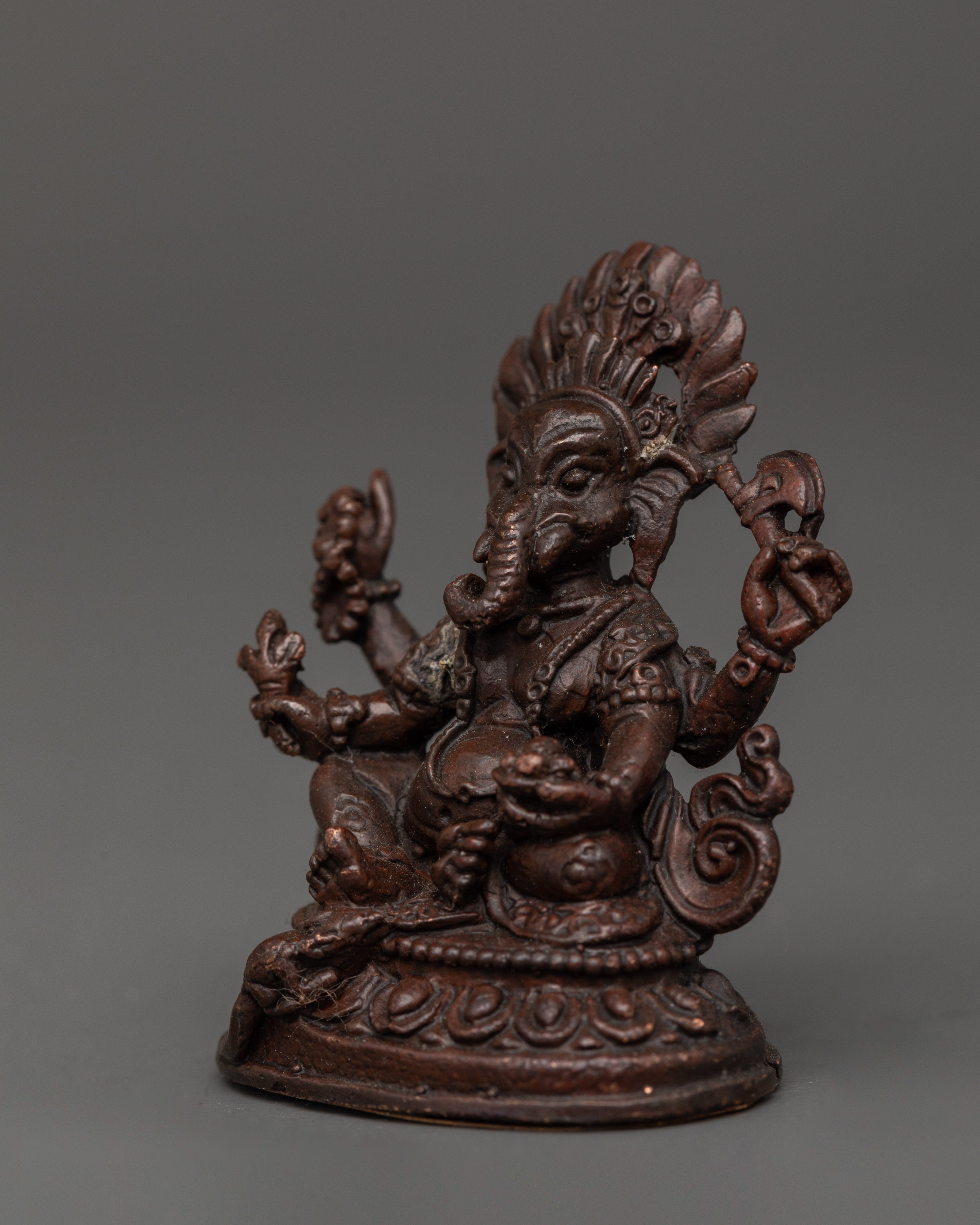Ganesh Hindu Deity of Wisdom & Success Statue | Lord Ganesha Idol For Meditation Space