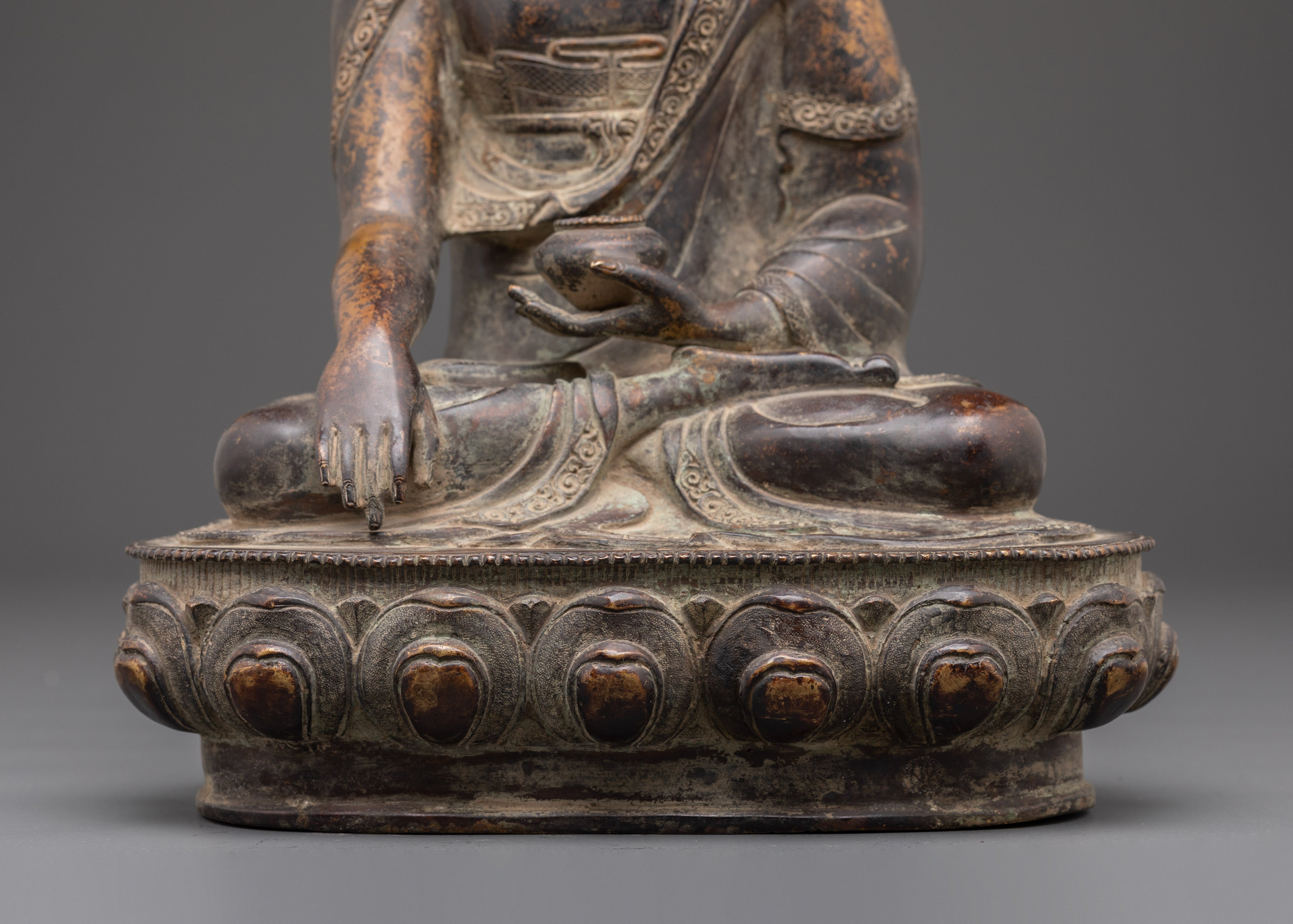 Spiritual Enlightenment Shakyamuni Statue | Handcrafted Copper Buddha Sculpture