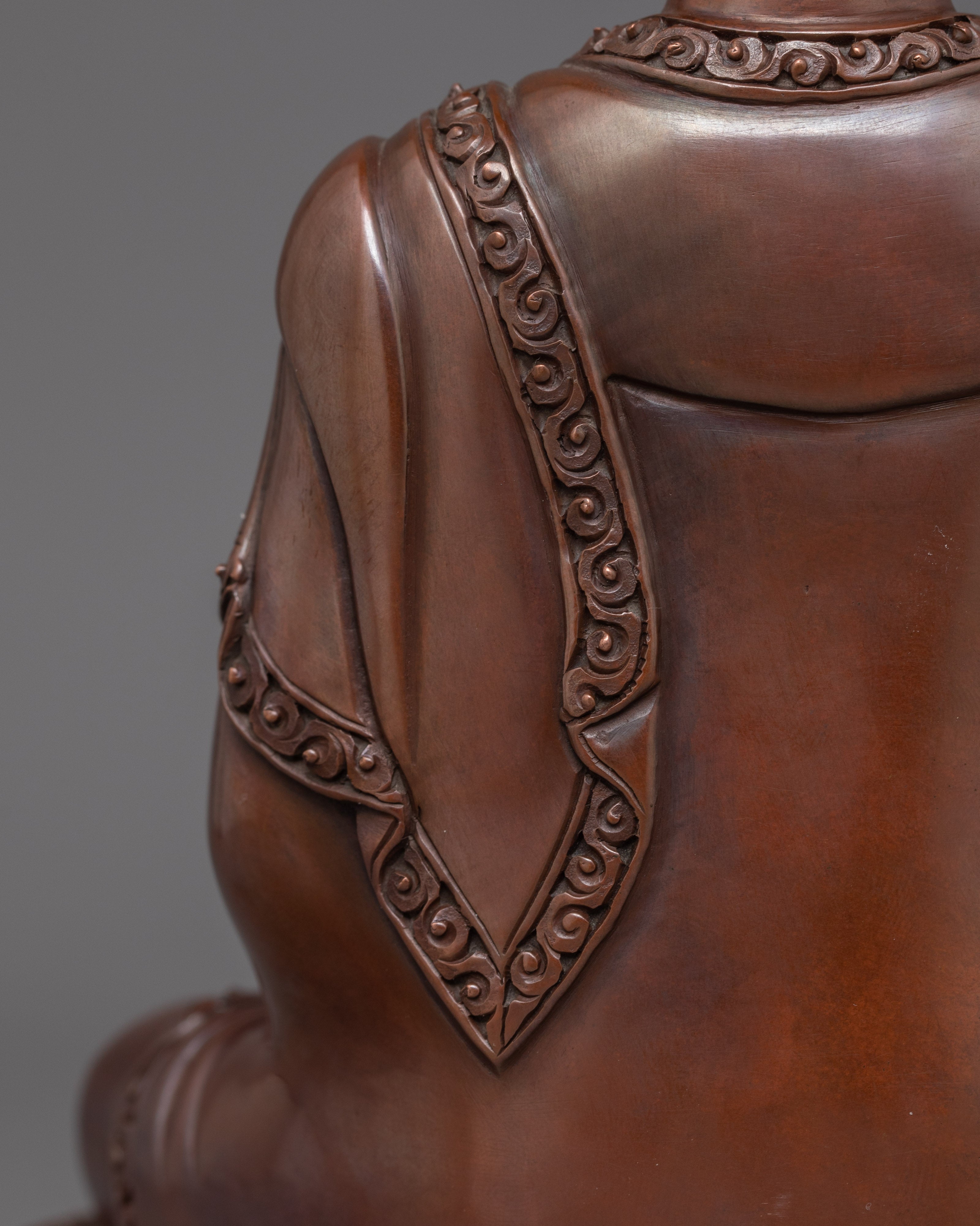 Enlightened Buddha Shakyamuni Statue for Meditation | Symbol of Serenity