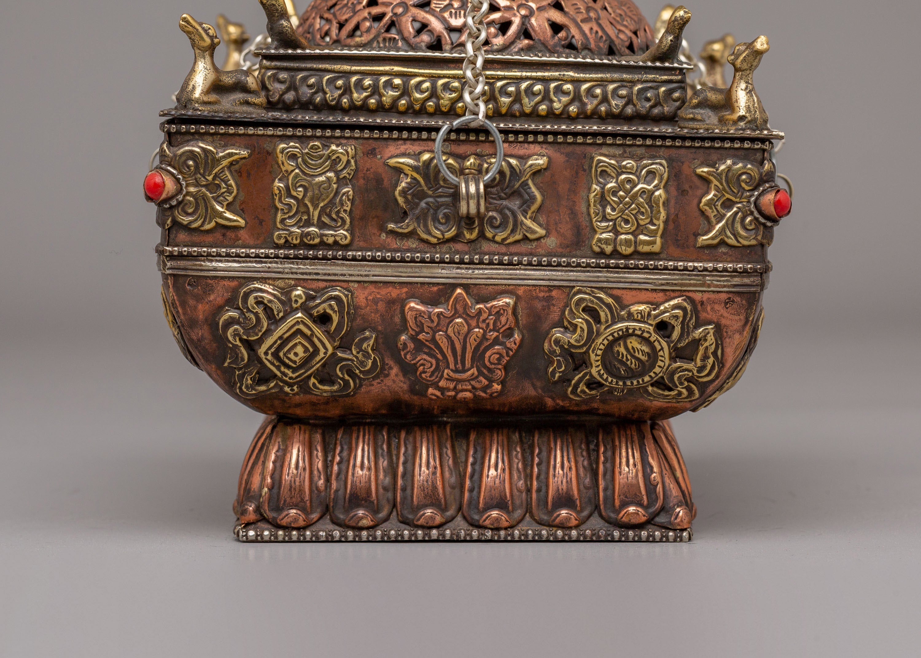 Buddhist Incense Burner For Ritual Offerings | Sacred Tibetan Altar