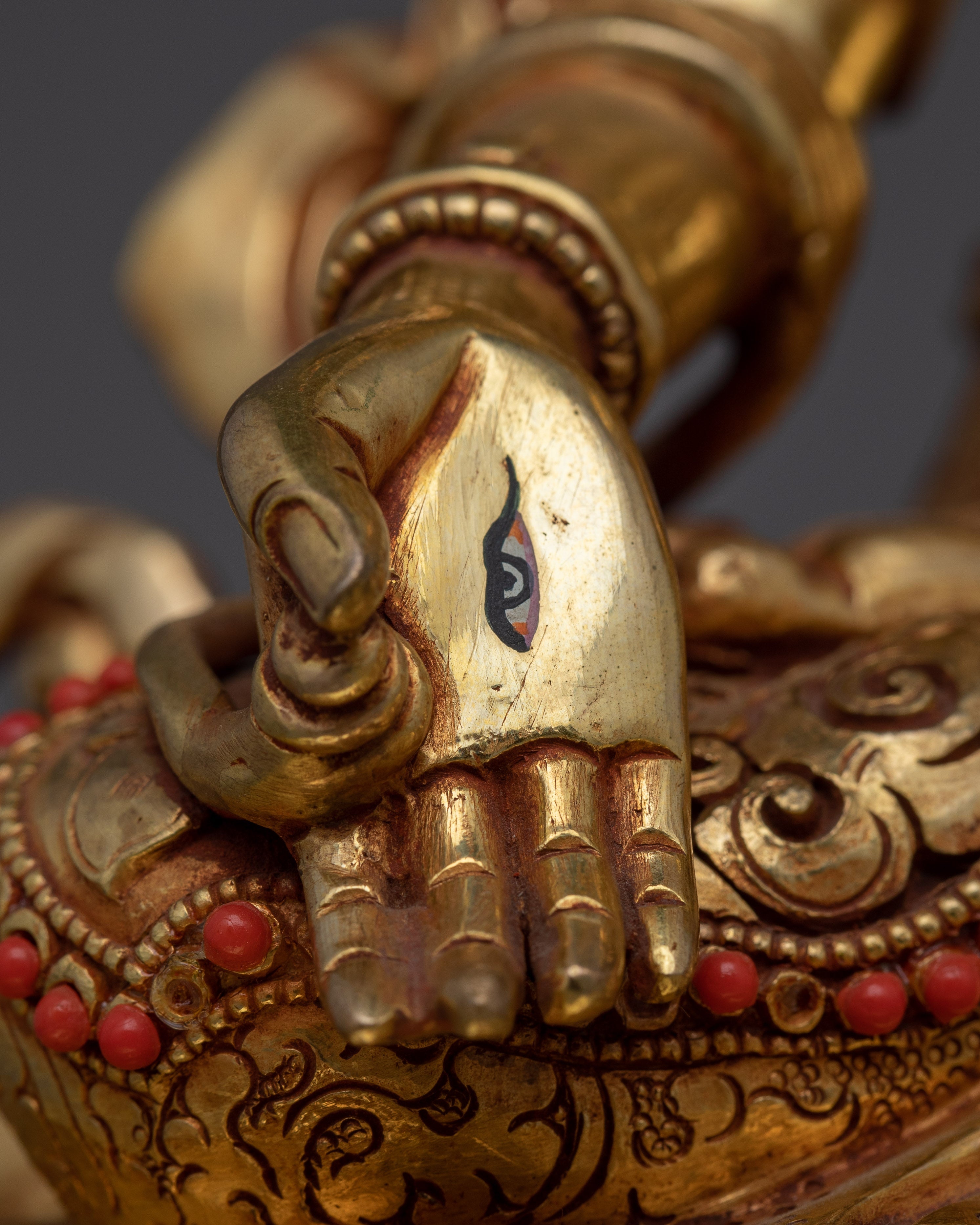 White Tara Tibetan Bodhisattva Statue | Symbolizing Purity, Wisdom, and Truth