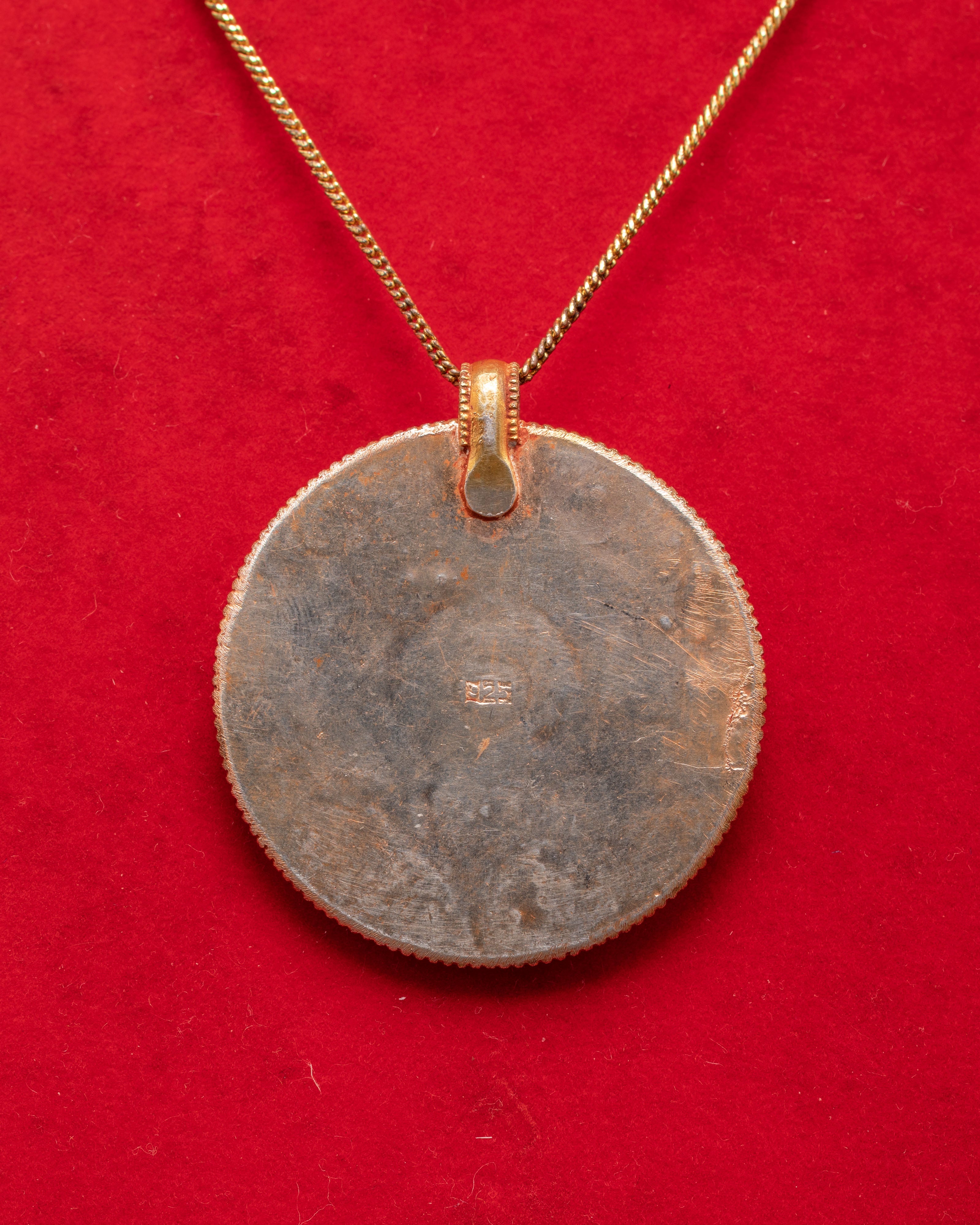 Flower Locket of Panna | Pendant for Spiritual Clarity and Protection