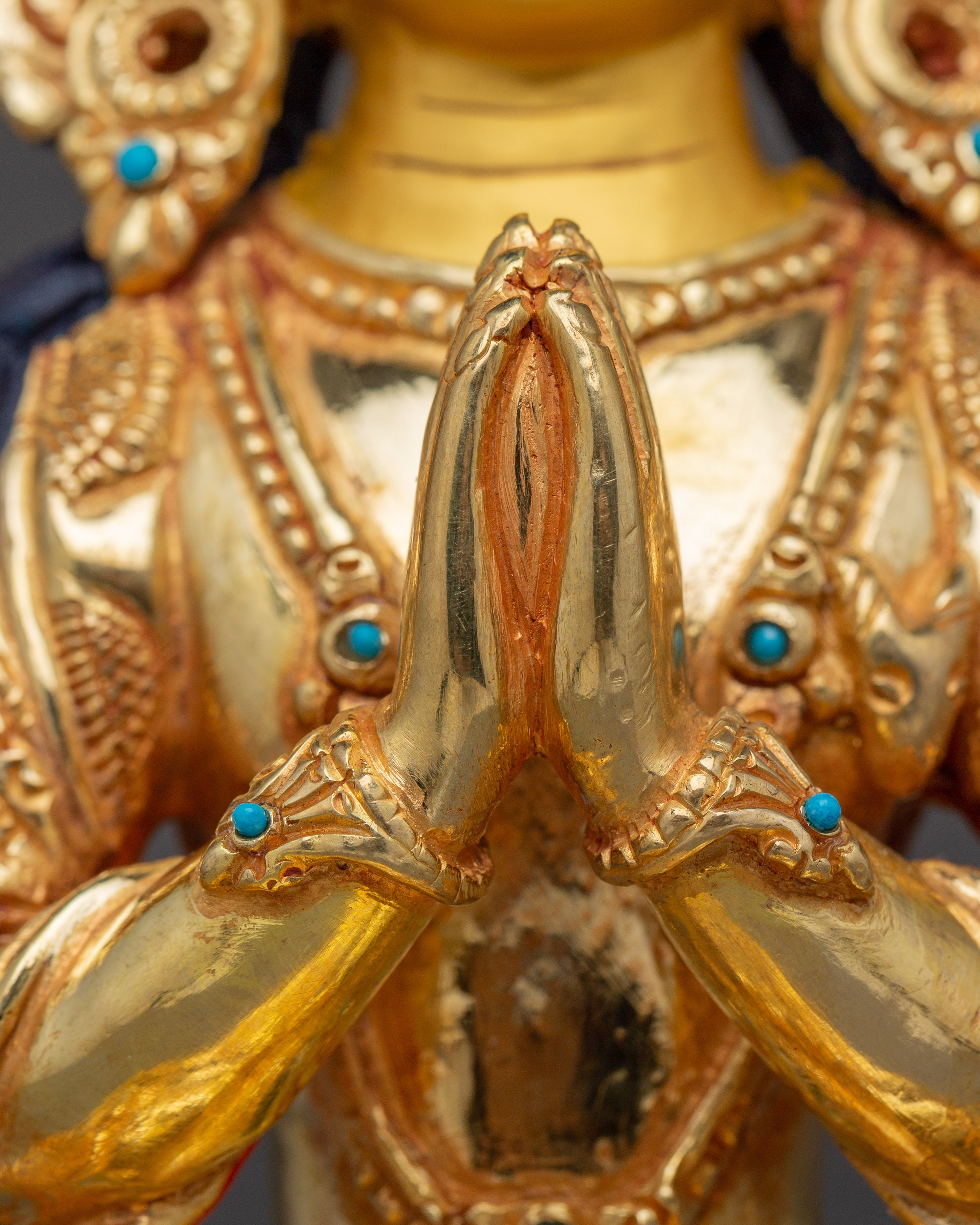 Golden Statue of Chenrezig | Bodhisattva of Supreme Wisdom