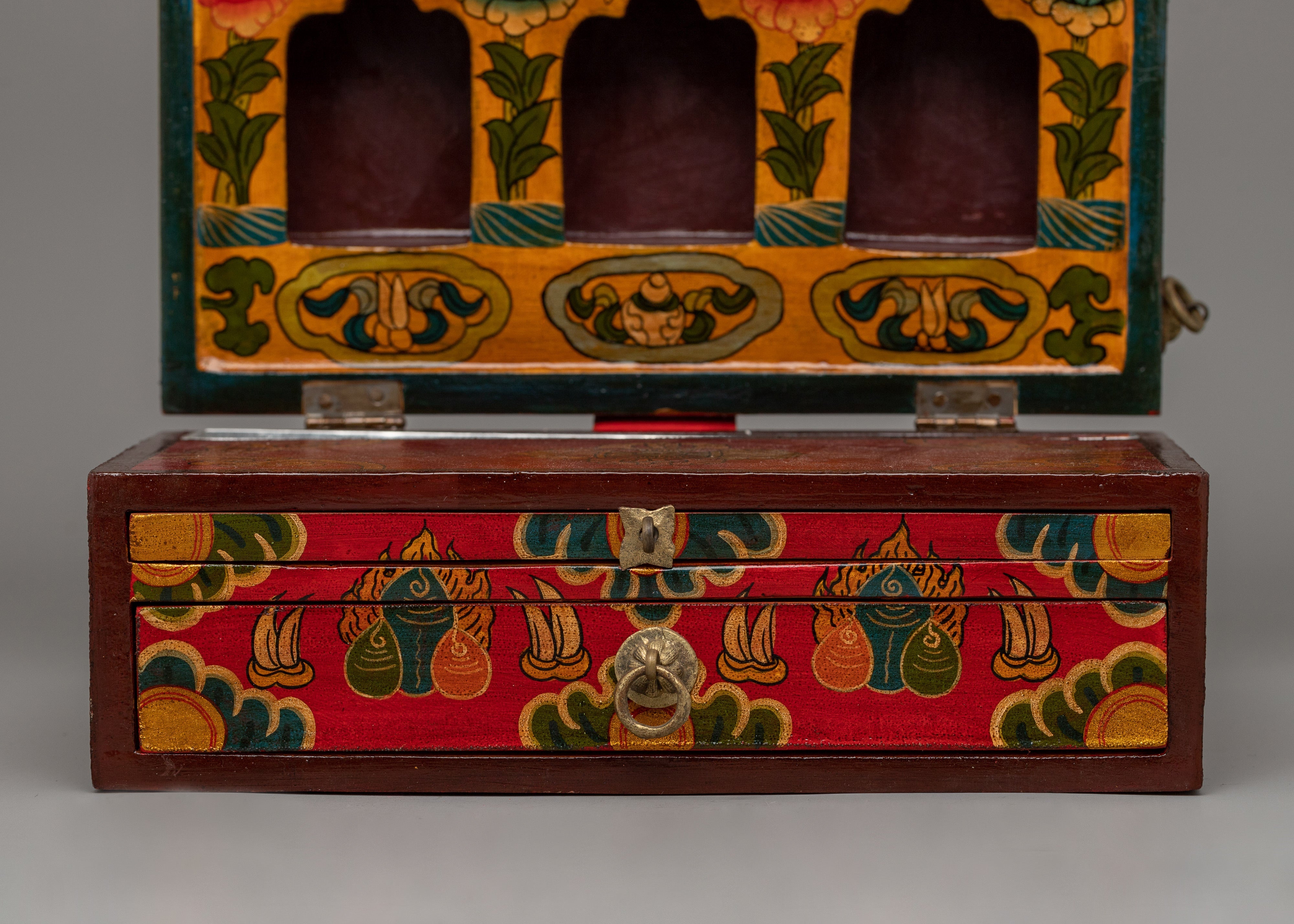 Hmalayan Red Box Altar | Decorative Spiritual Storage