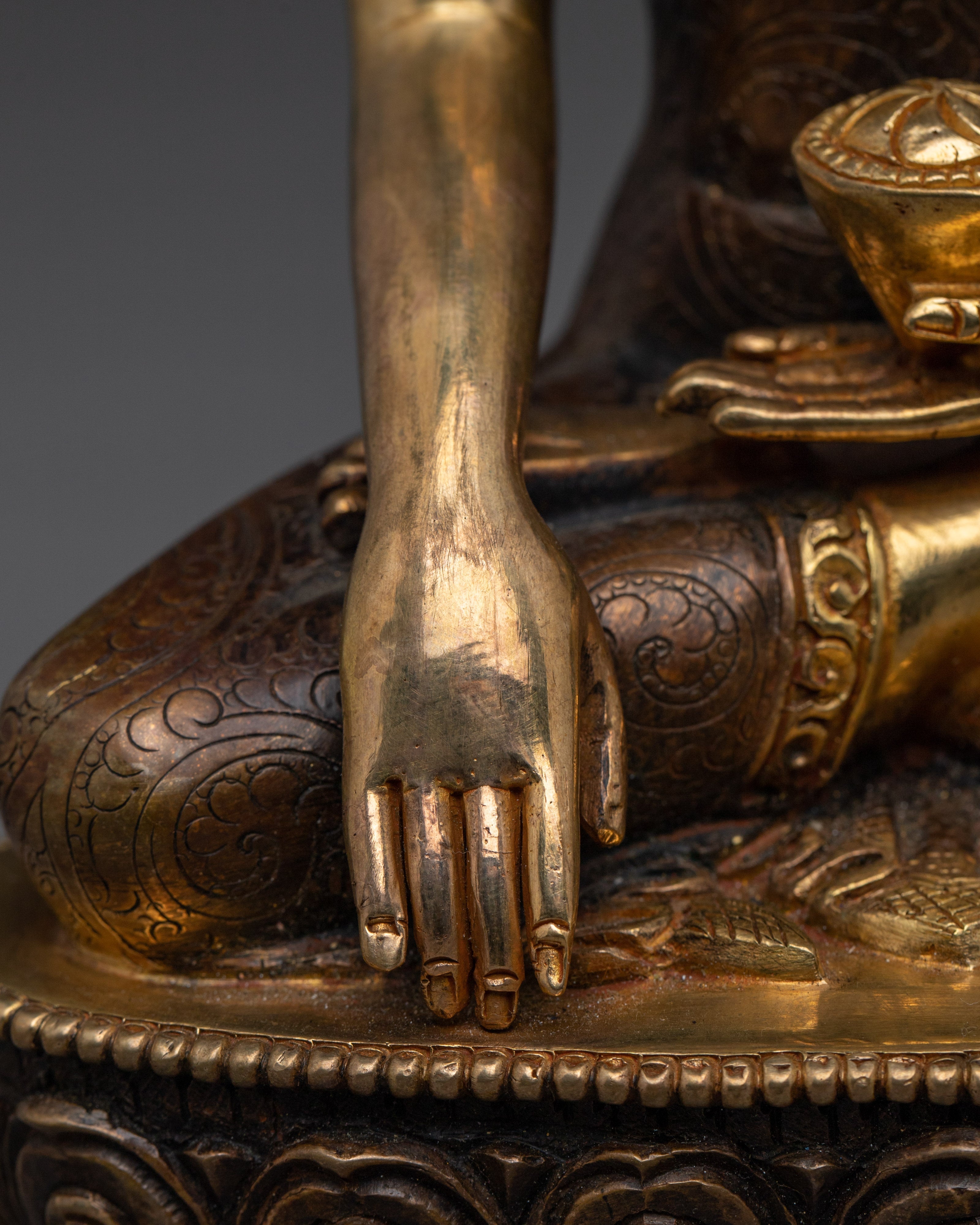 Shakyamuni Buddha Art - Founder of Buddhism | Serene Gautama Buddha Statue