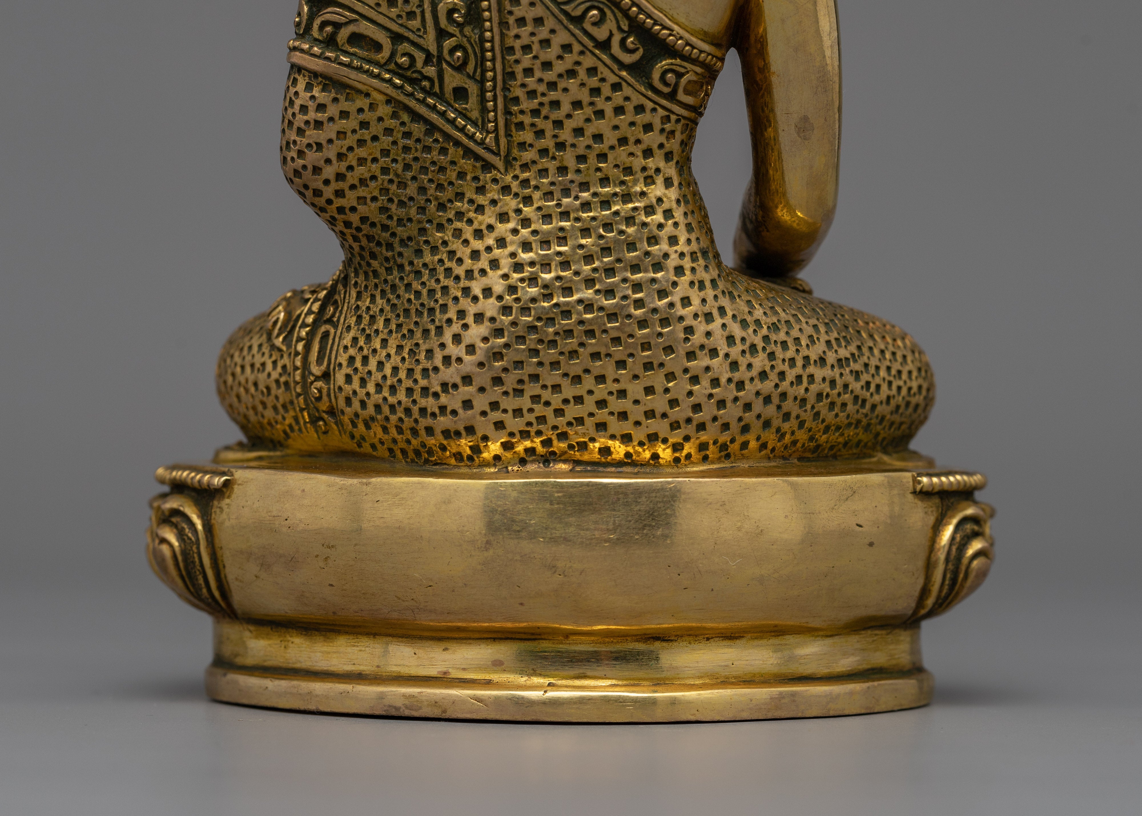 Shakyamuni Buddha Art of Tibet's Spiritual Serenity | Sage of Shakya Clan