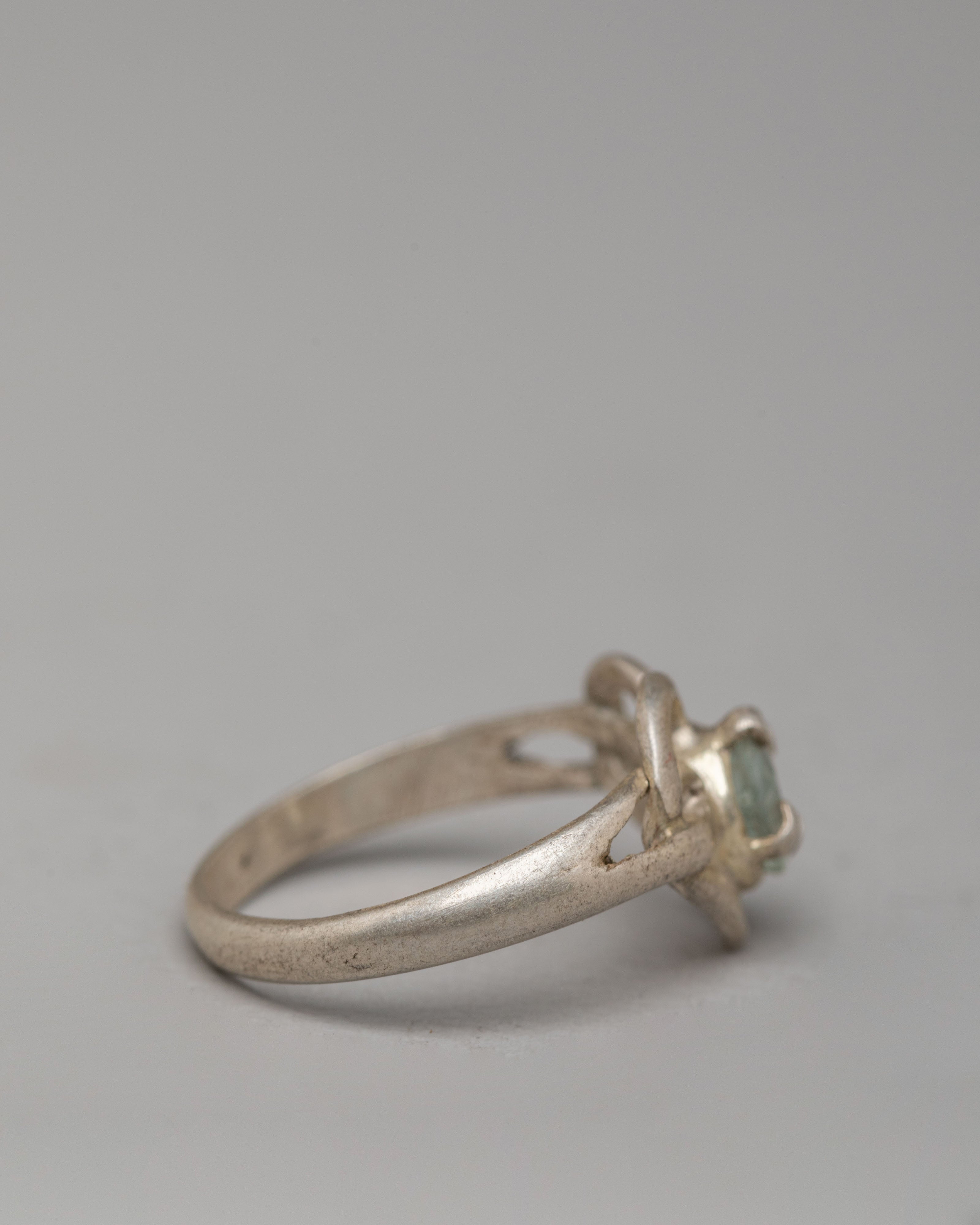 Himalayan Art Ring | Natural Zircon Silver Ring