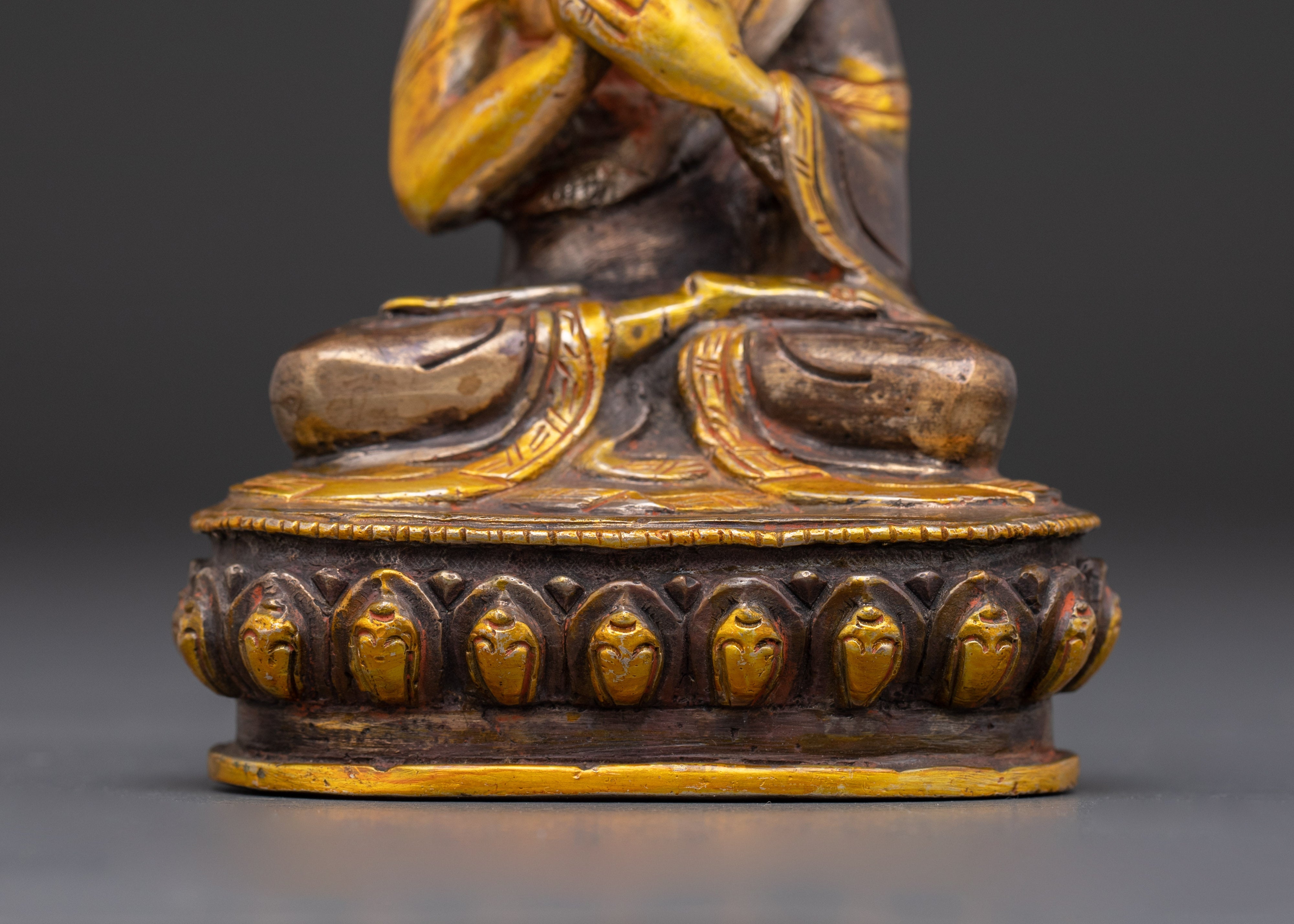Copper Vairocana Statue | Symbol of Enlightenment and Wisdom