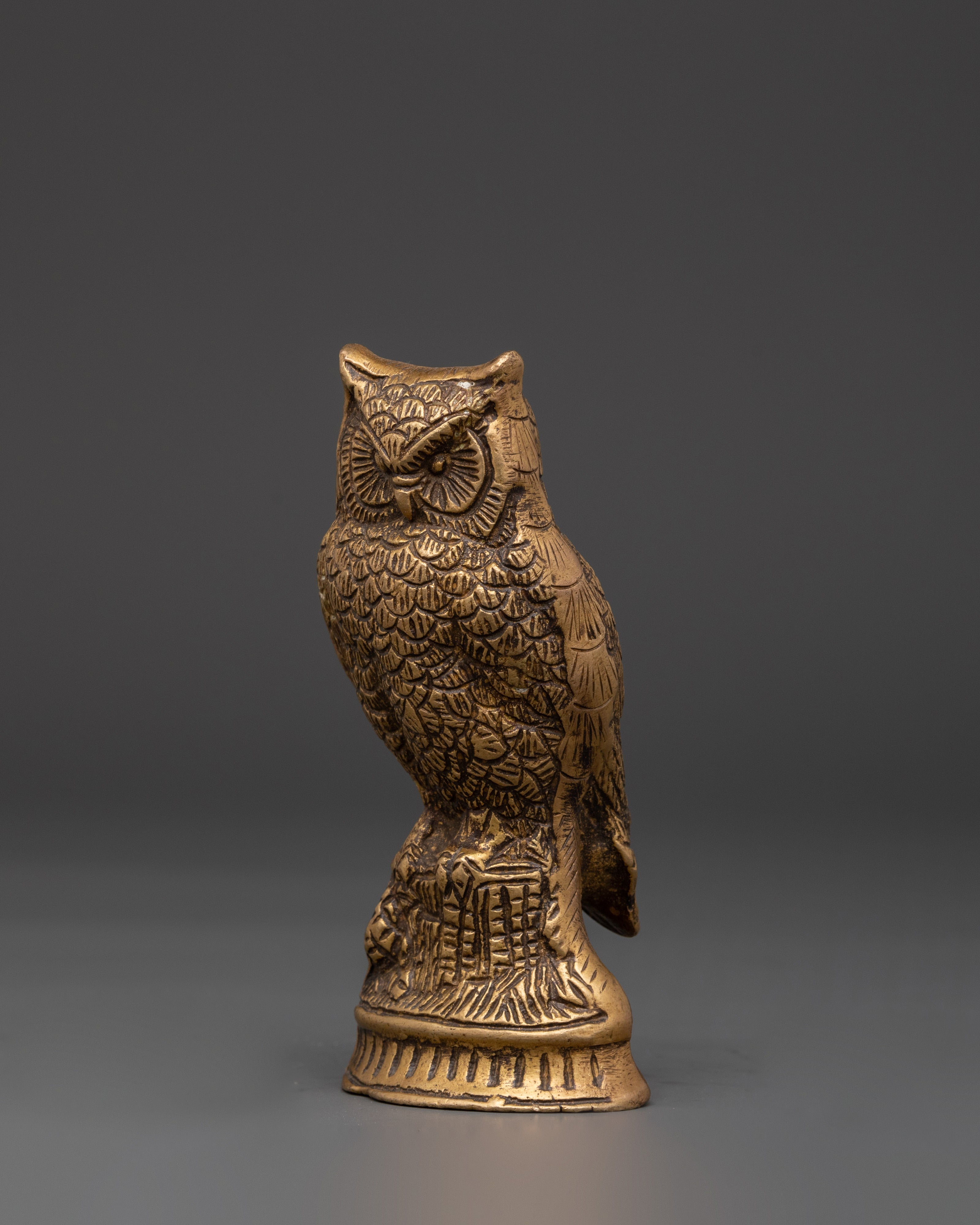 Decorative Owl Figurine | Spiritual Symbol & Good Luck Accent Piece