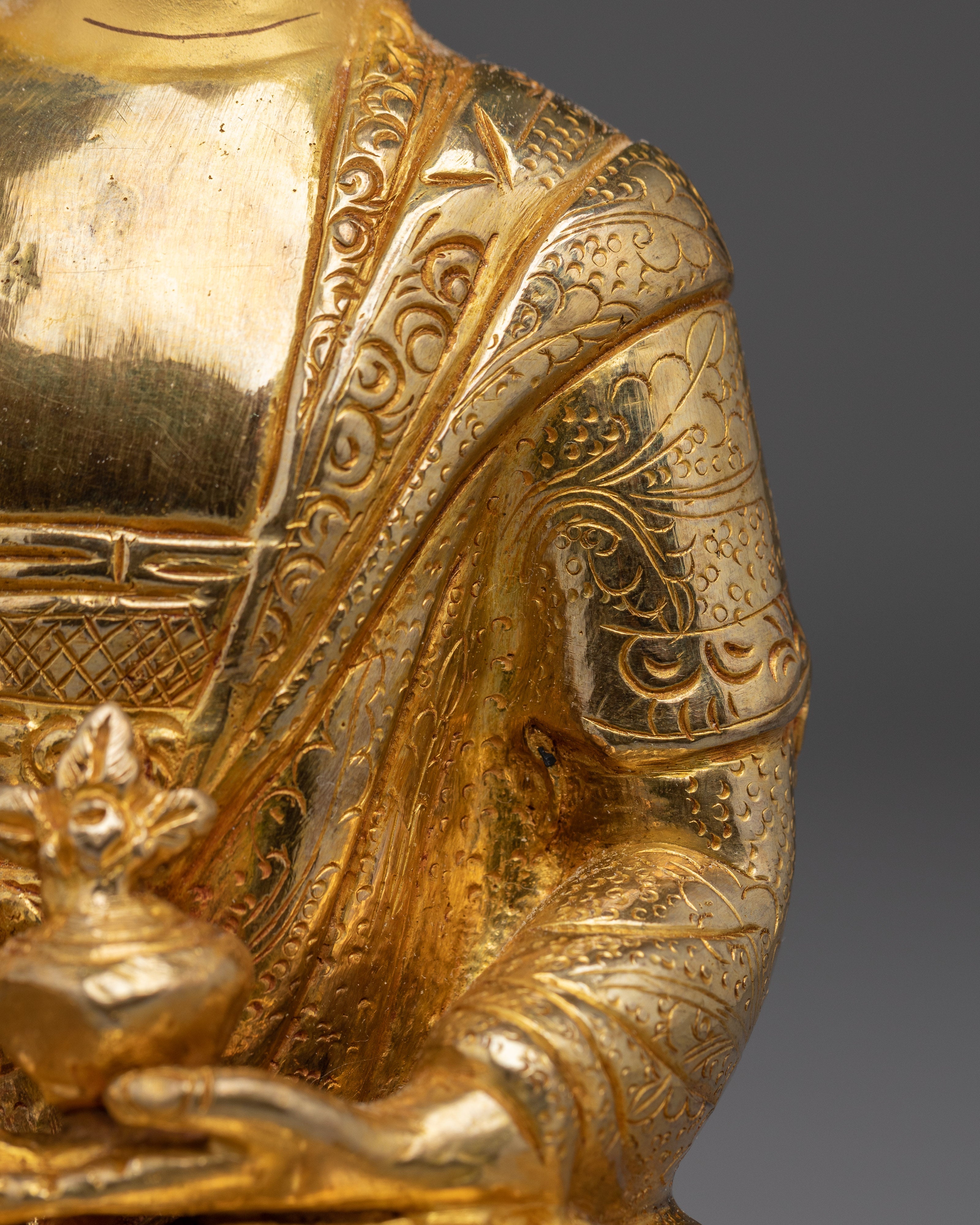 Statue of Supreme Healer Medicine Buddha | Bhaisajyaguru Artwork