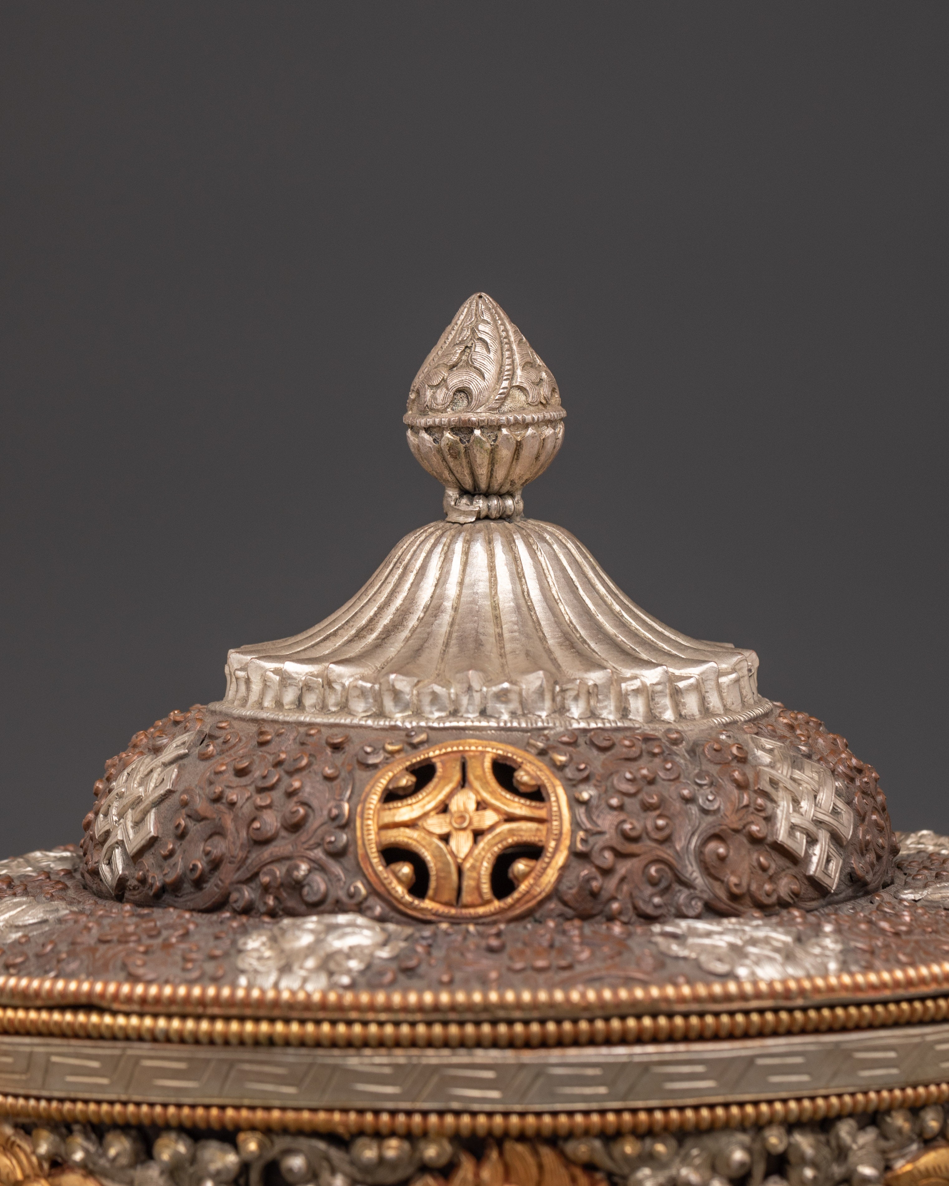 Tibetan Altar Hanging Incense Burner | Traditional Spiritual Incense Decor