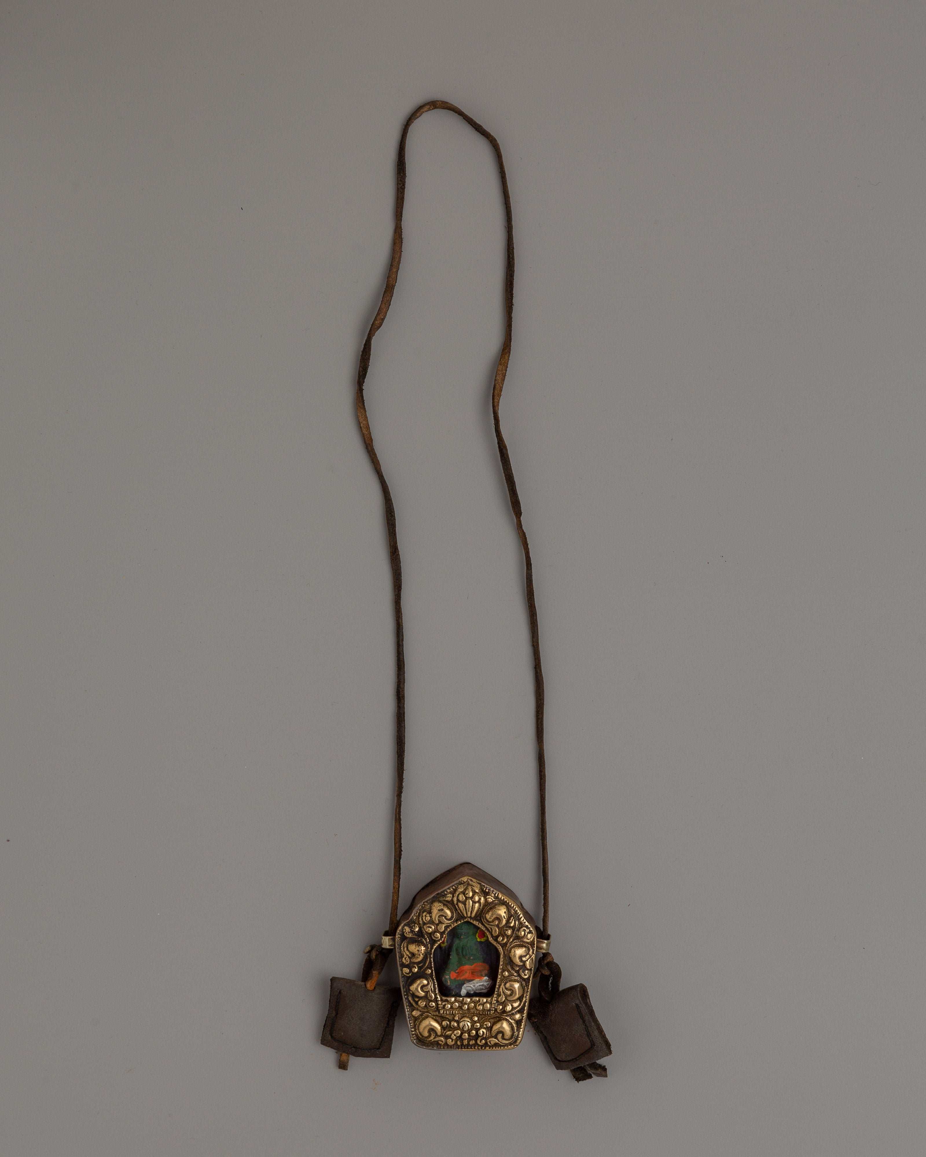 Buddhist Green Tara Ghau Box Locket | Sacred Tibetan Amulet for Protection