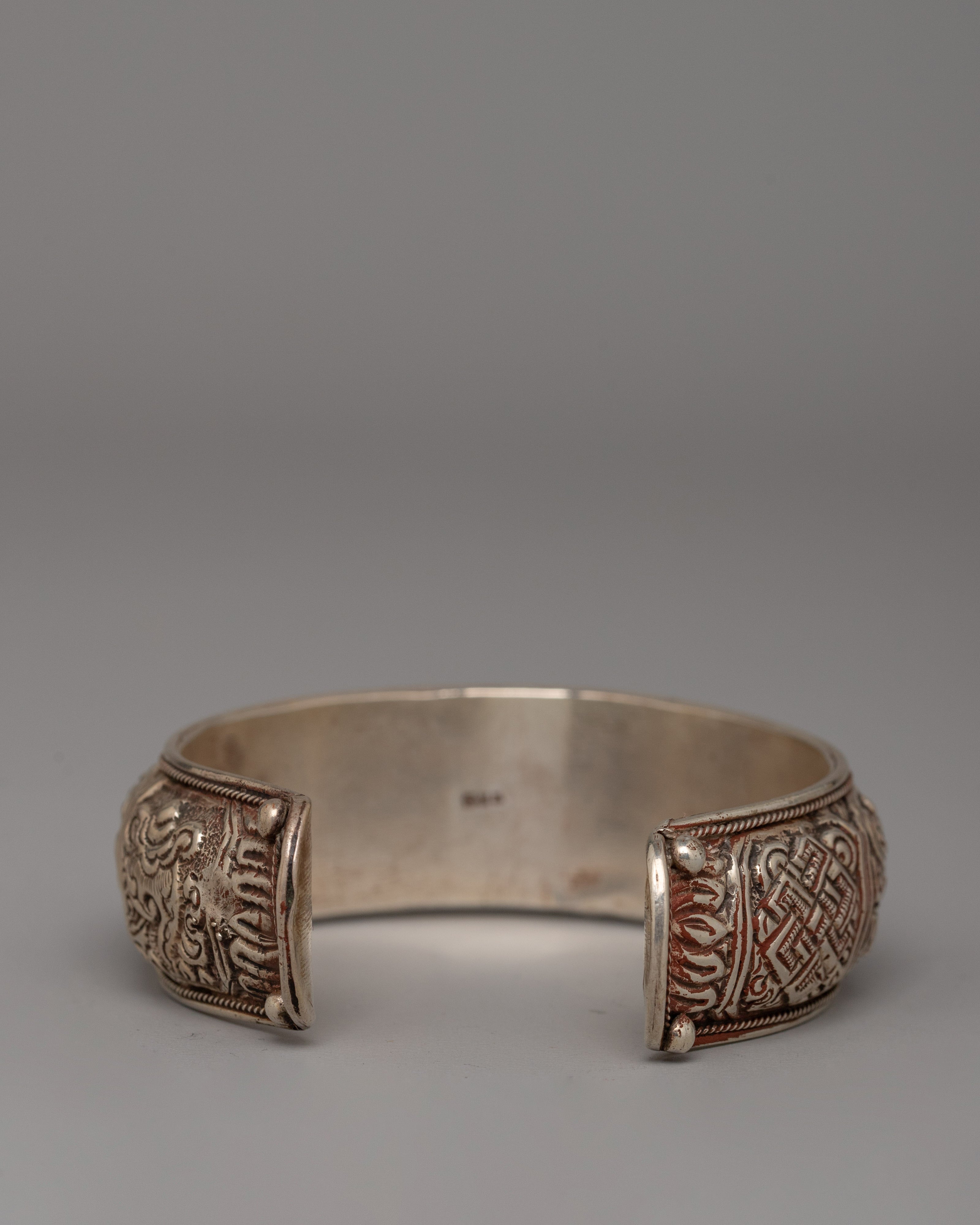 Silver Bracelet Featuring Eight Auspicious Symbols | Buddhist Jewelry