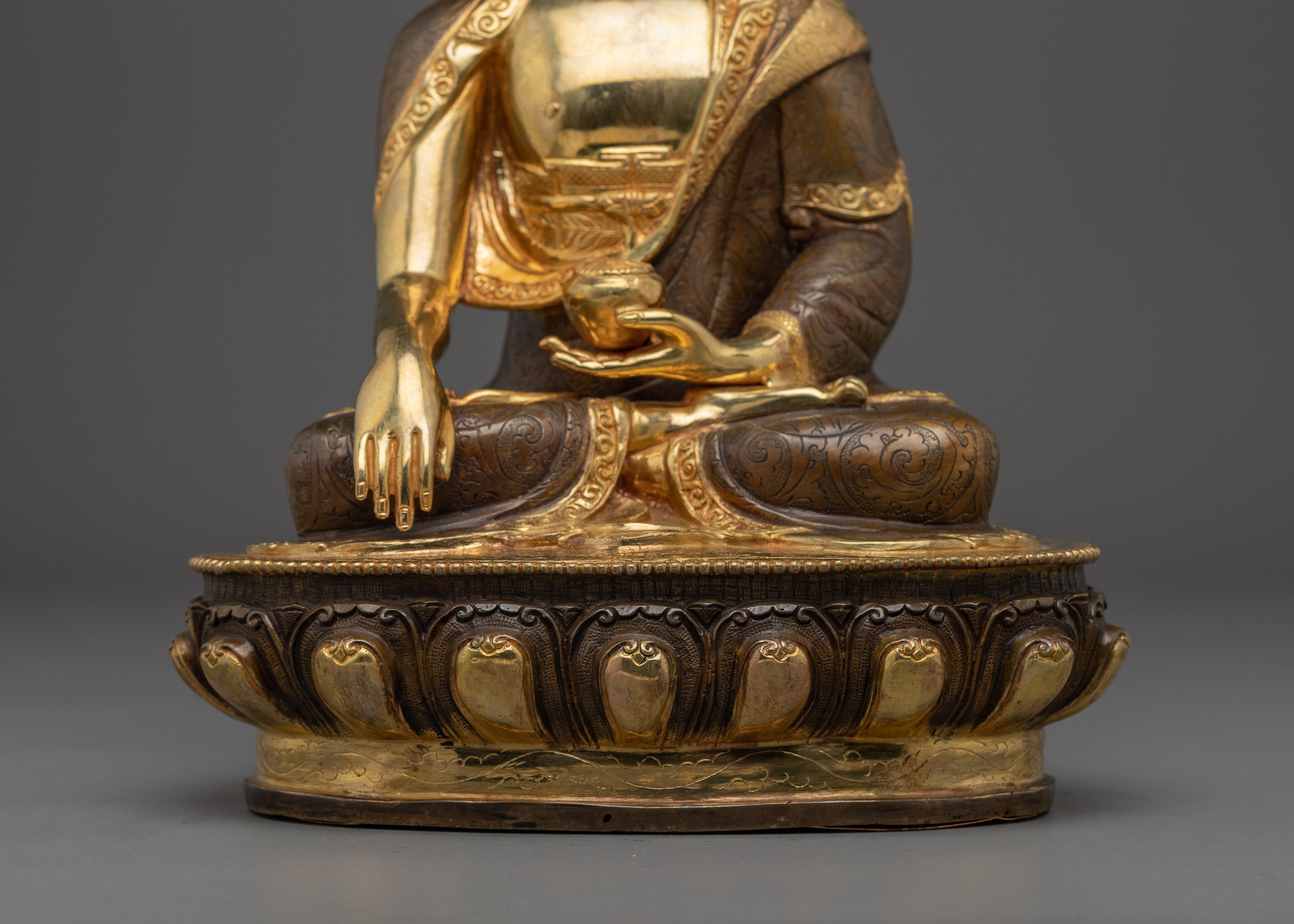 Fire Gold Plated Shakyamuni Buddha | Meditation, Peace & Spiritual Blessings
