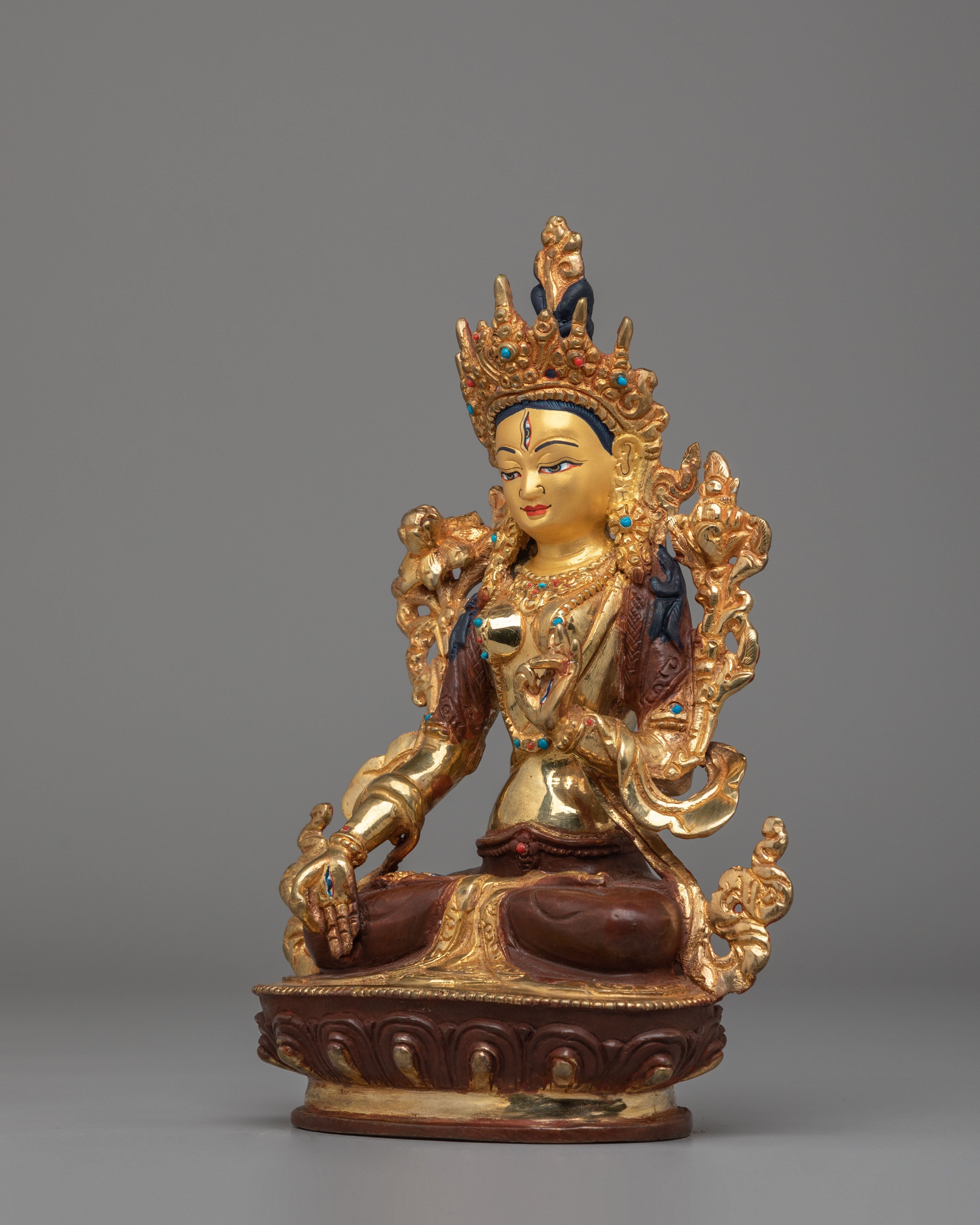 Buddhist White Tara Deity Statue | Traditional Artwork