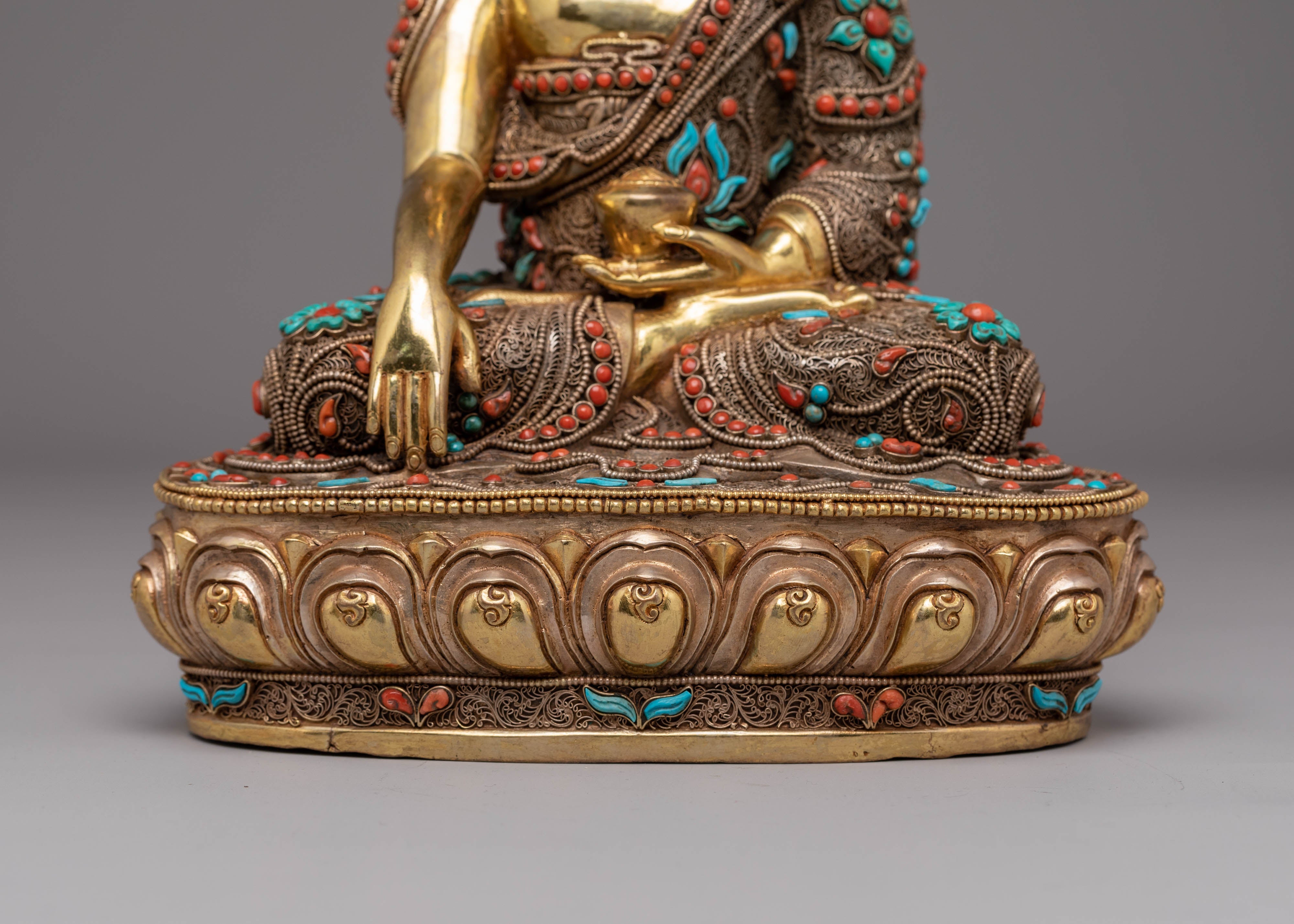 Handmade Buddha Shakyamuni Decor Statue | Tibetan Buddha Statue