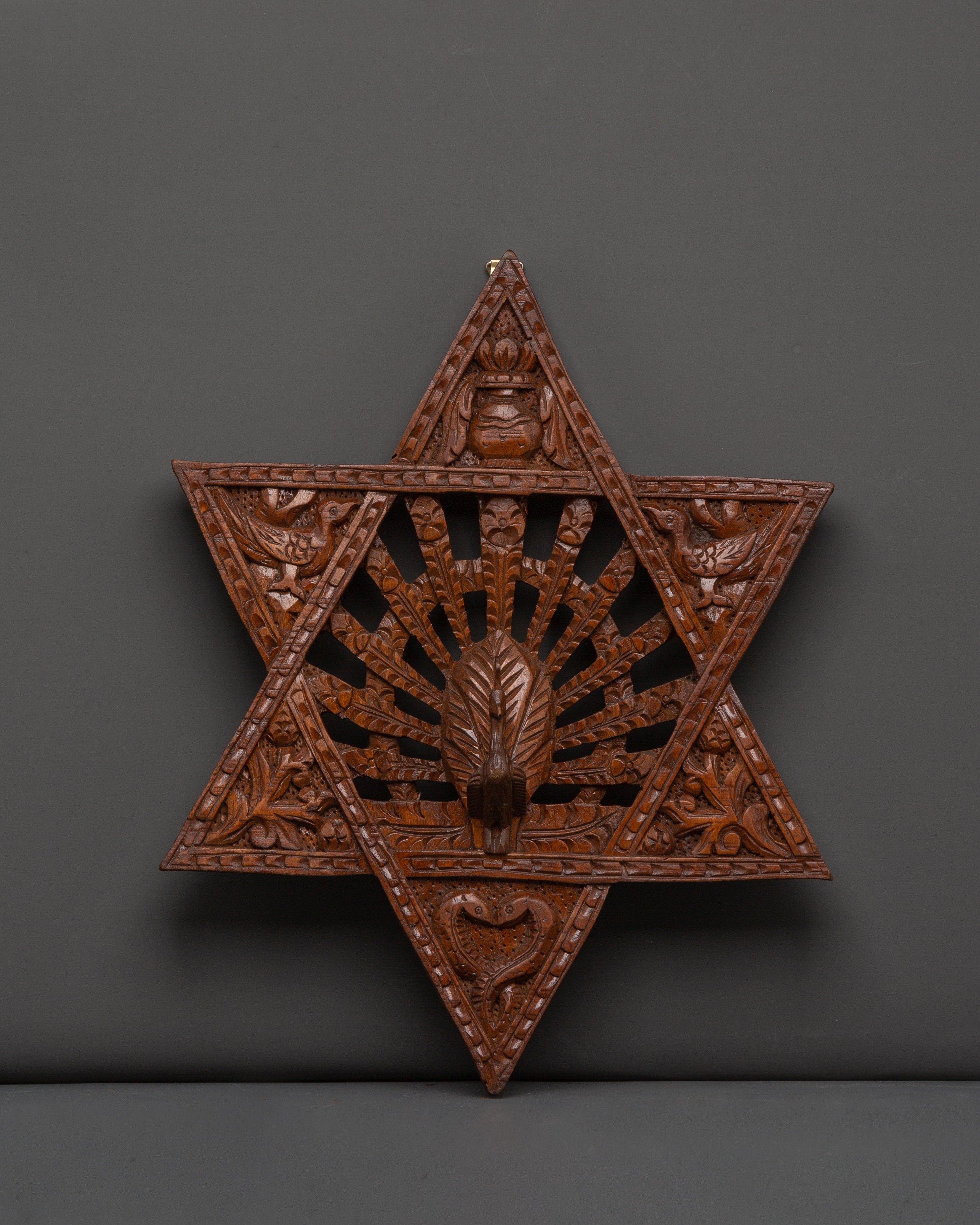 Traditional Star Peacock Wall Art