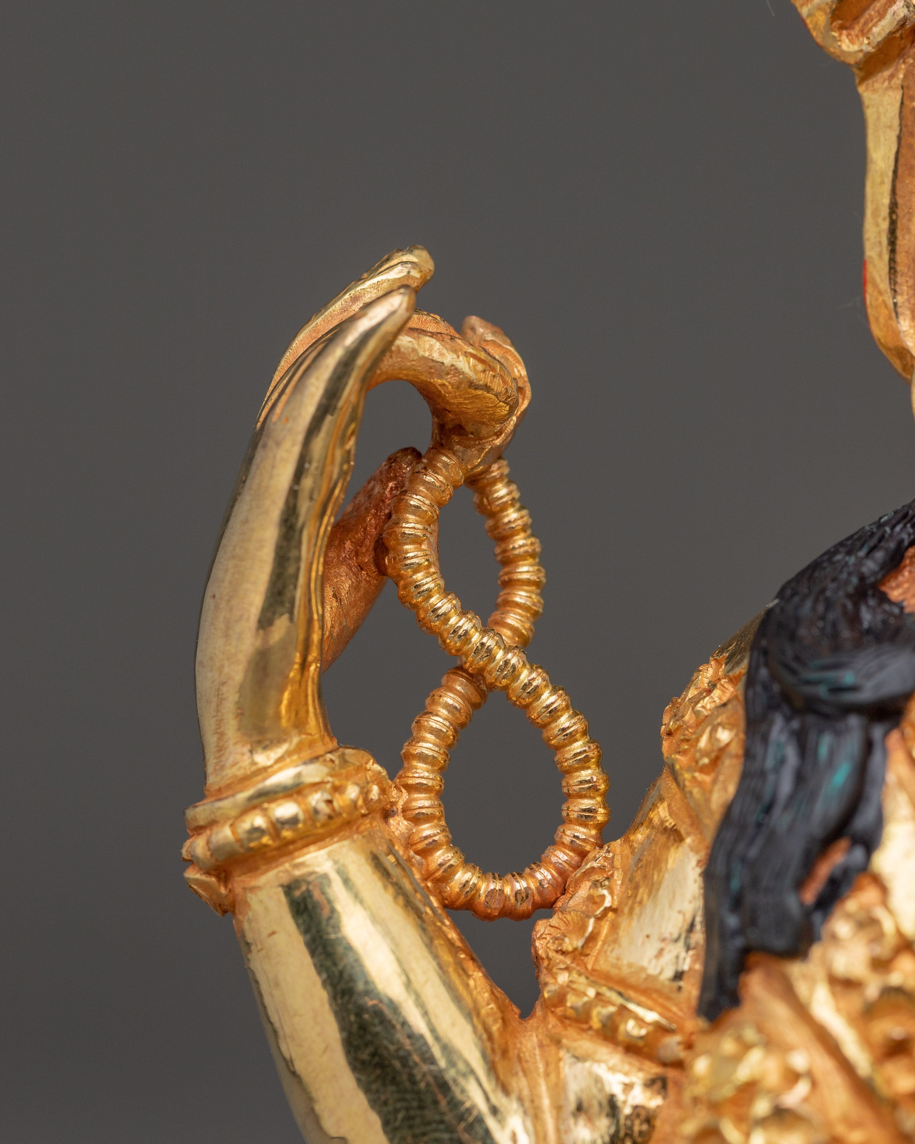 Chenrezig Protector Statue | Tibetan Symbol Of Compassion