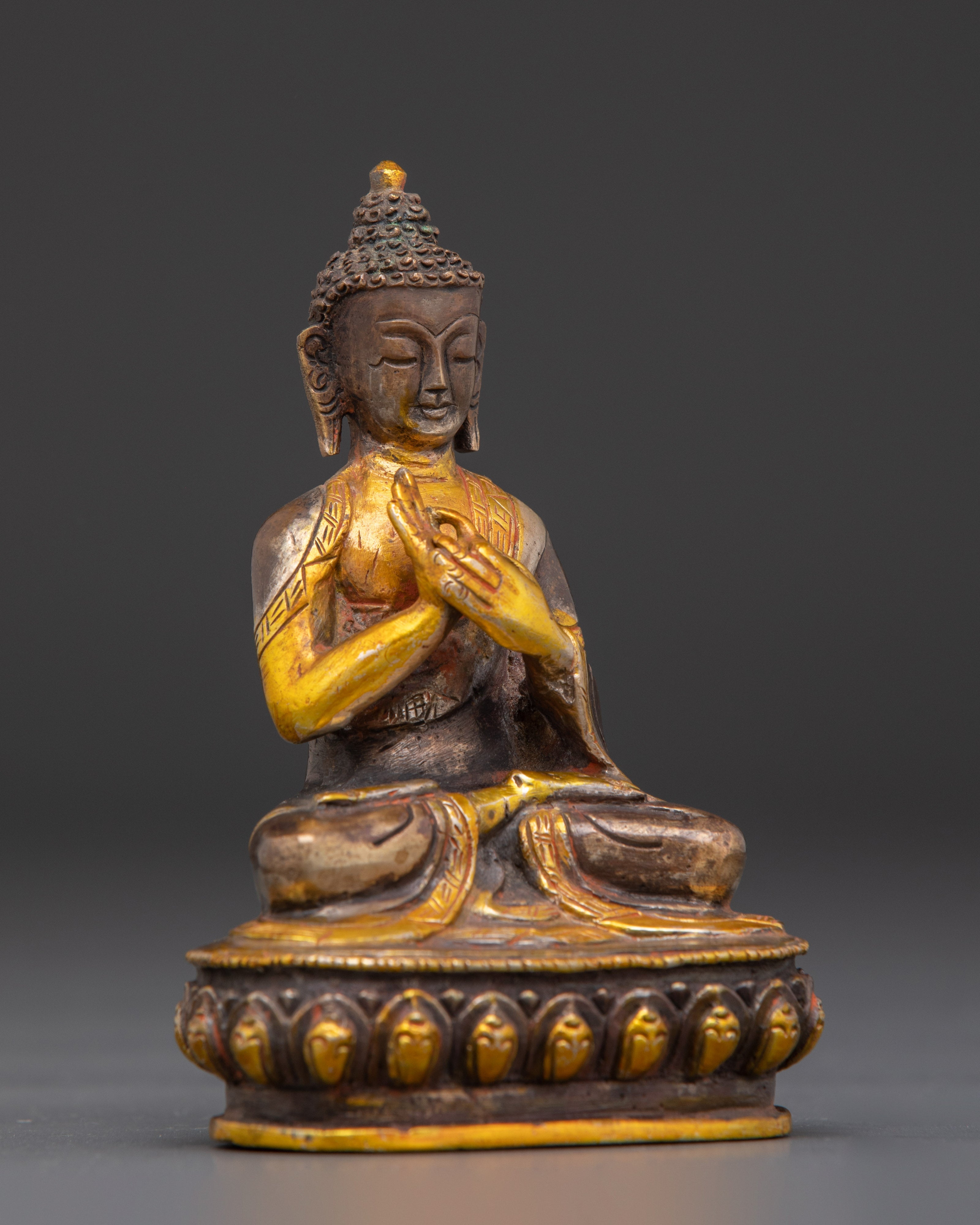 Copper Vairocana Statue | Symbol of Enlightenment and Wisdom