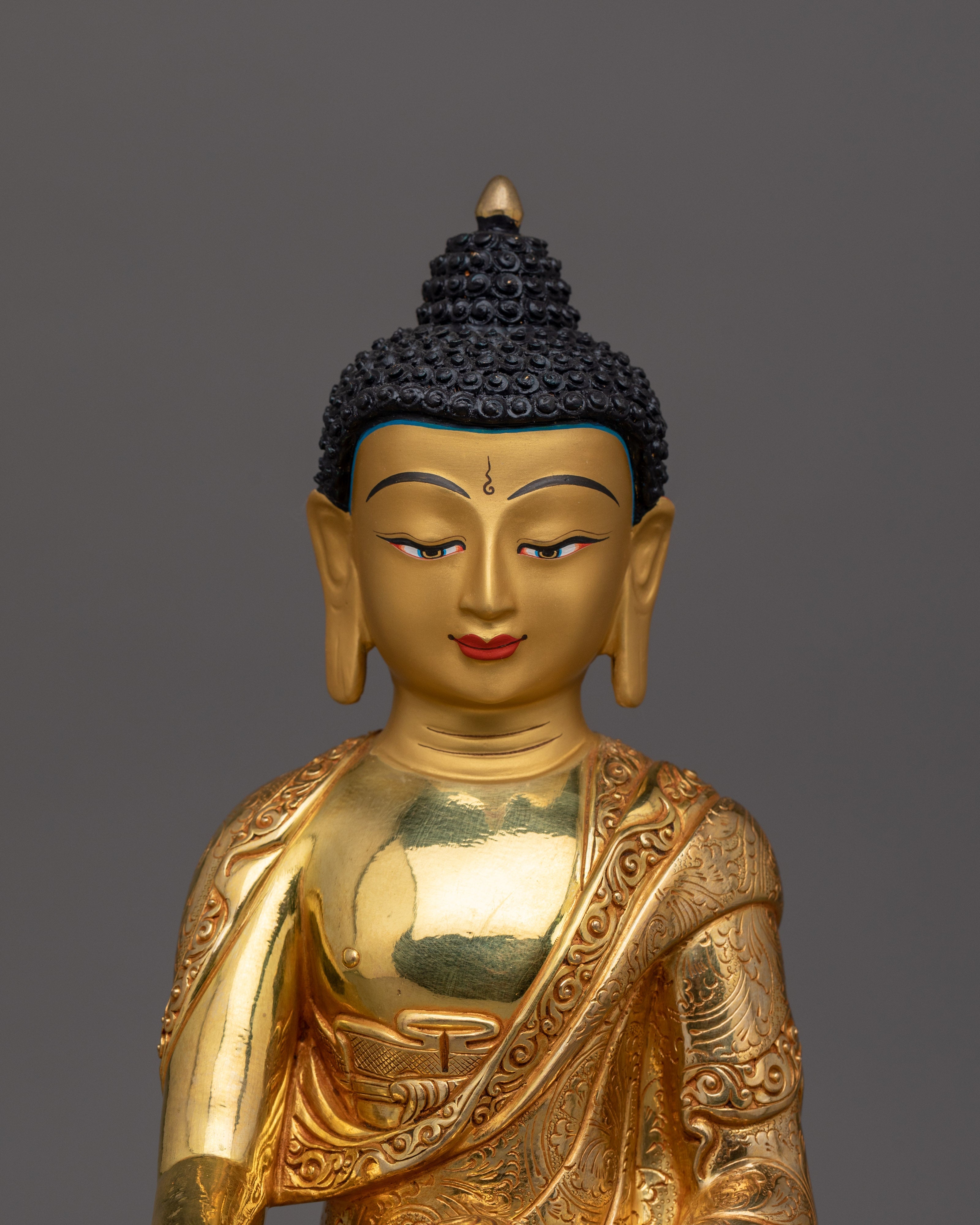 Sculpture of Buddhist Philosopher Shakyamuni Buddha |  The Path to Enlightenment