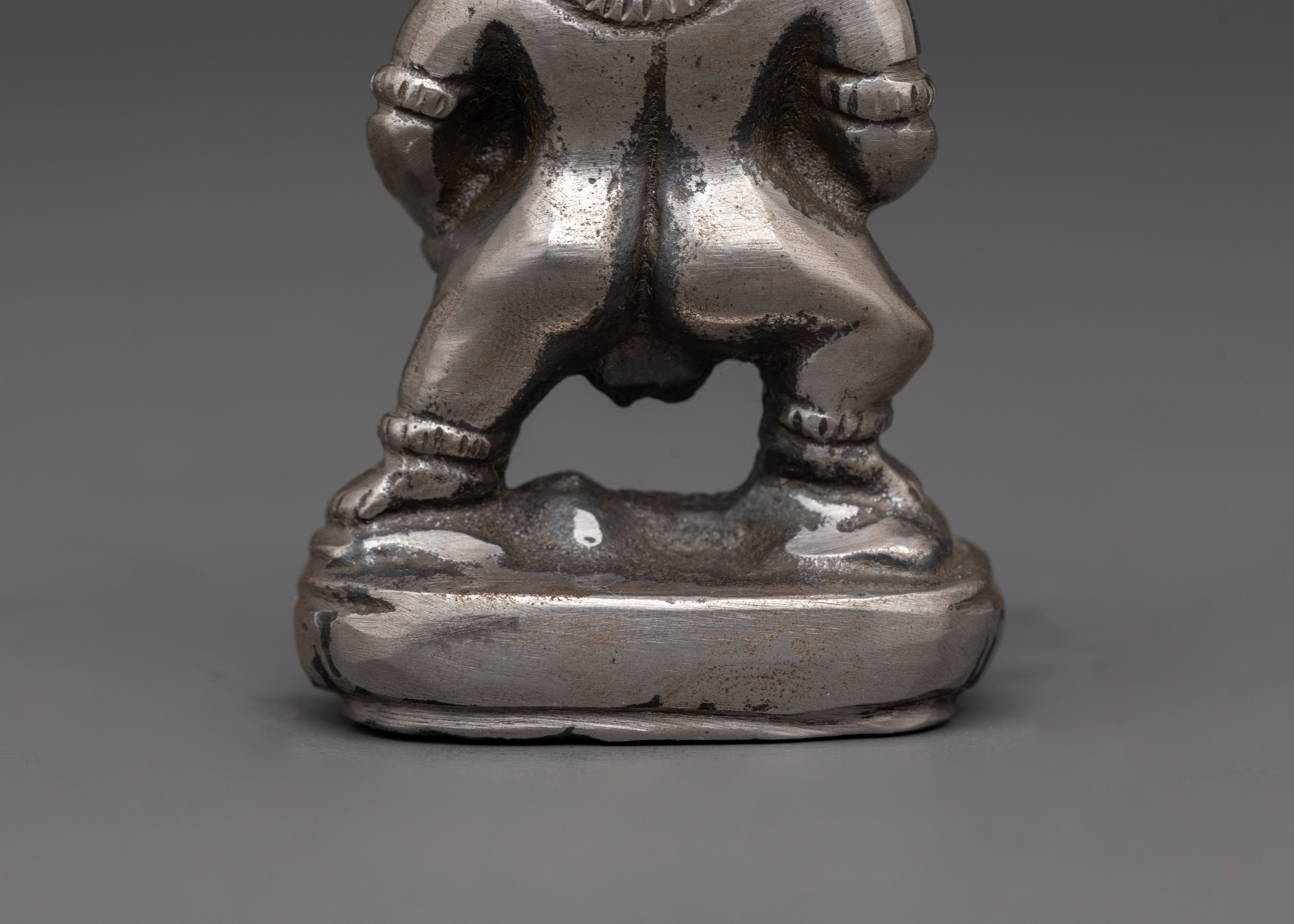 Iron Black Dzambhala statue | Tibetan God of Wealth & Protection