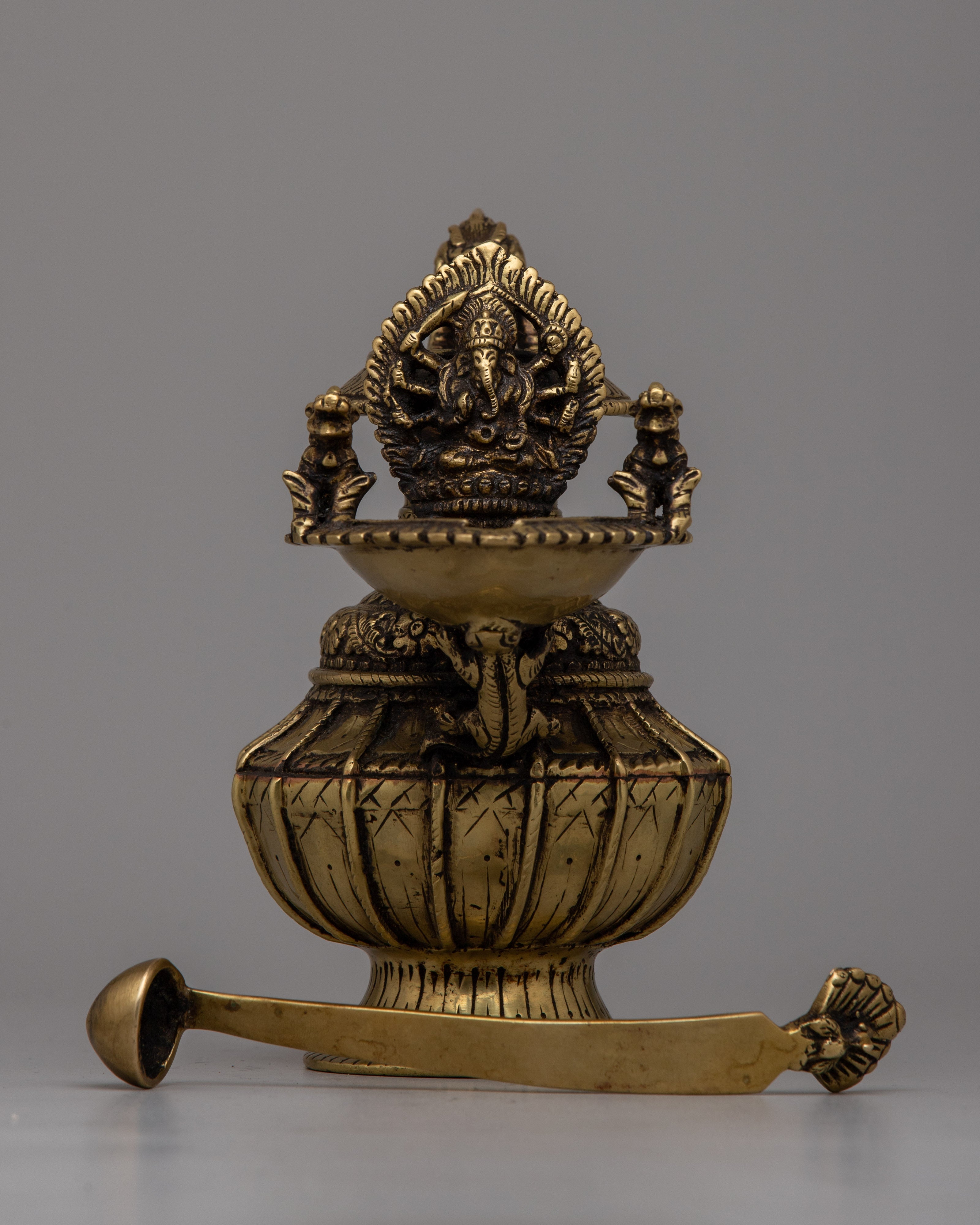 Ganesh Brass Sukunda | Artisan Crafted Hindu Elephant Deity Lamp