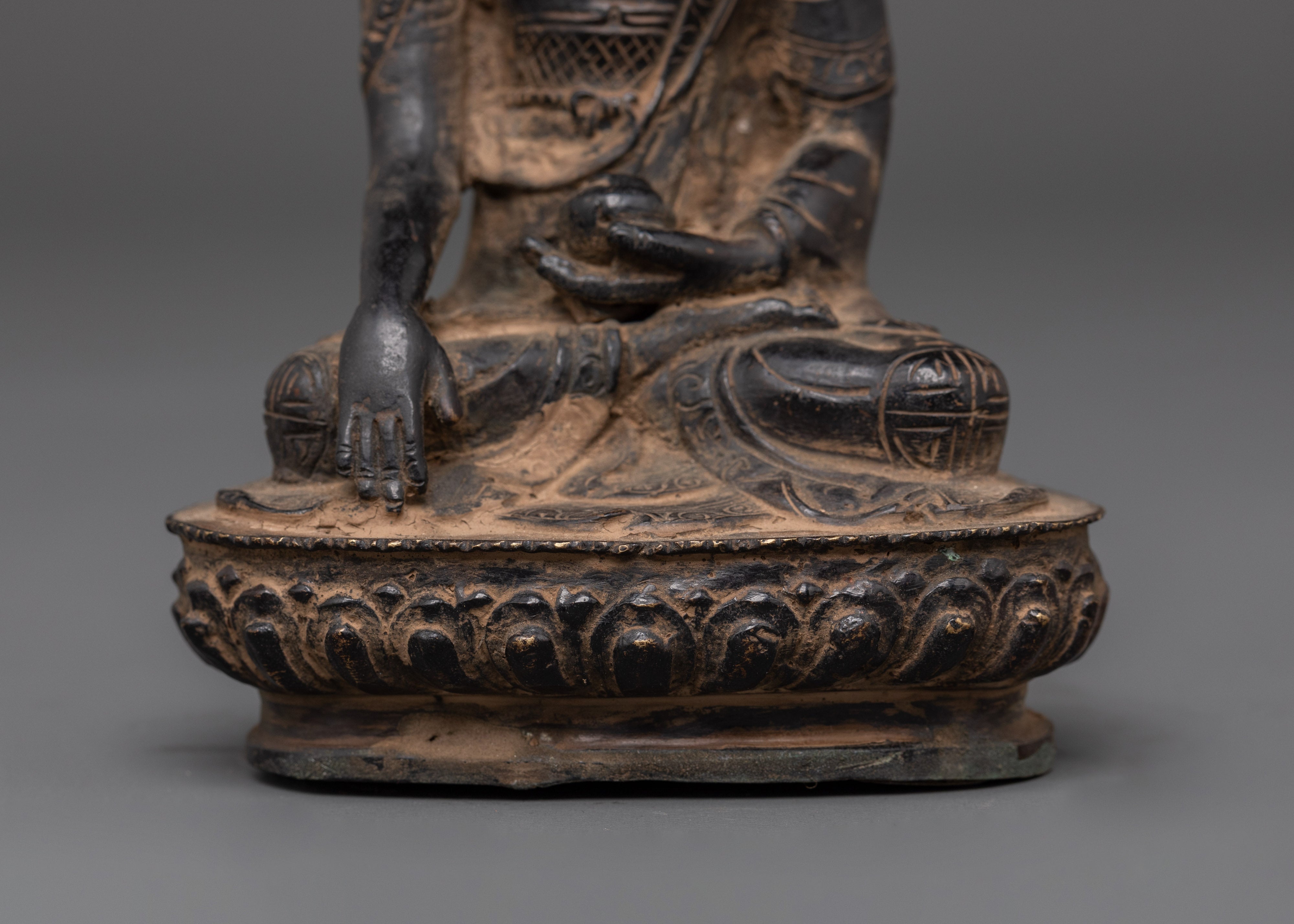 Handmade Serene Gautama Buddha | Symbol of Peace