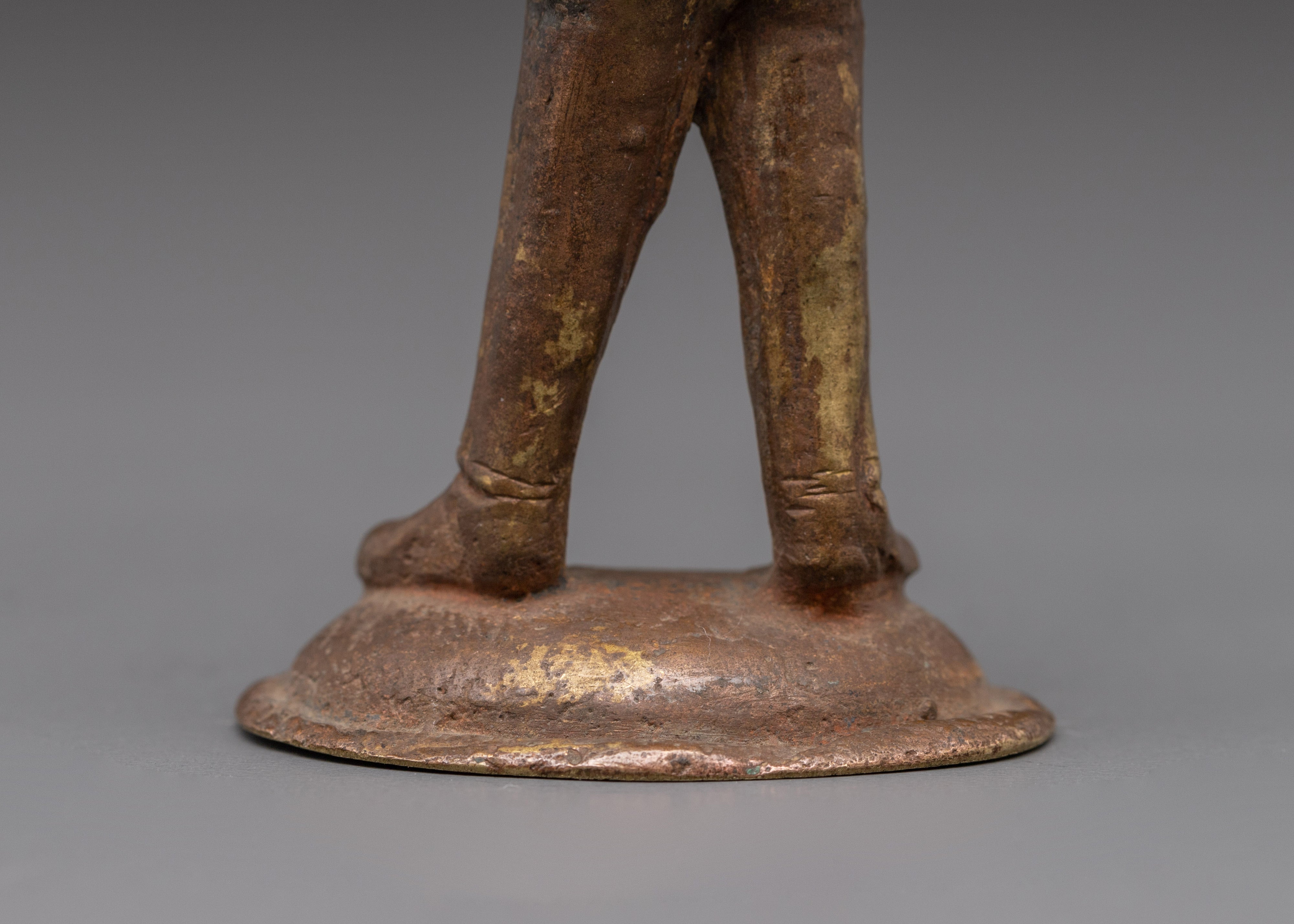 Musical Statue for Home Decor | Elegant Musician Figurine