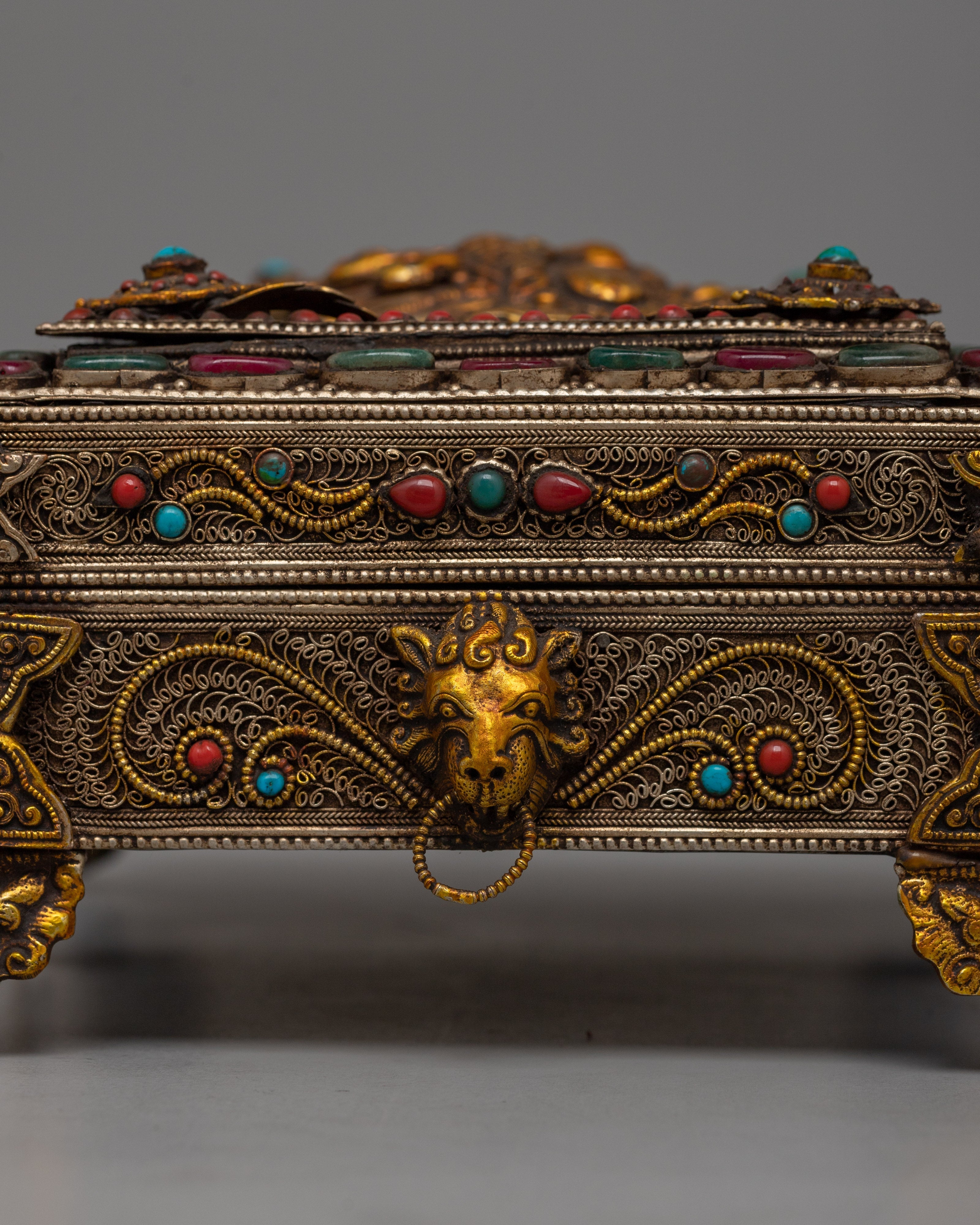 Tibetan Treasure Box with Silver Wire |  Perfect for jewelry storage