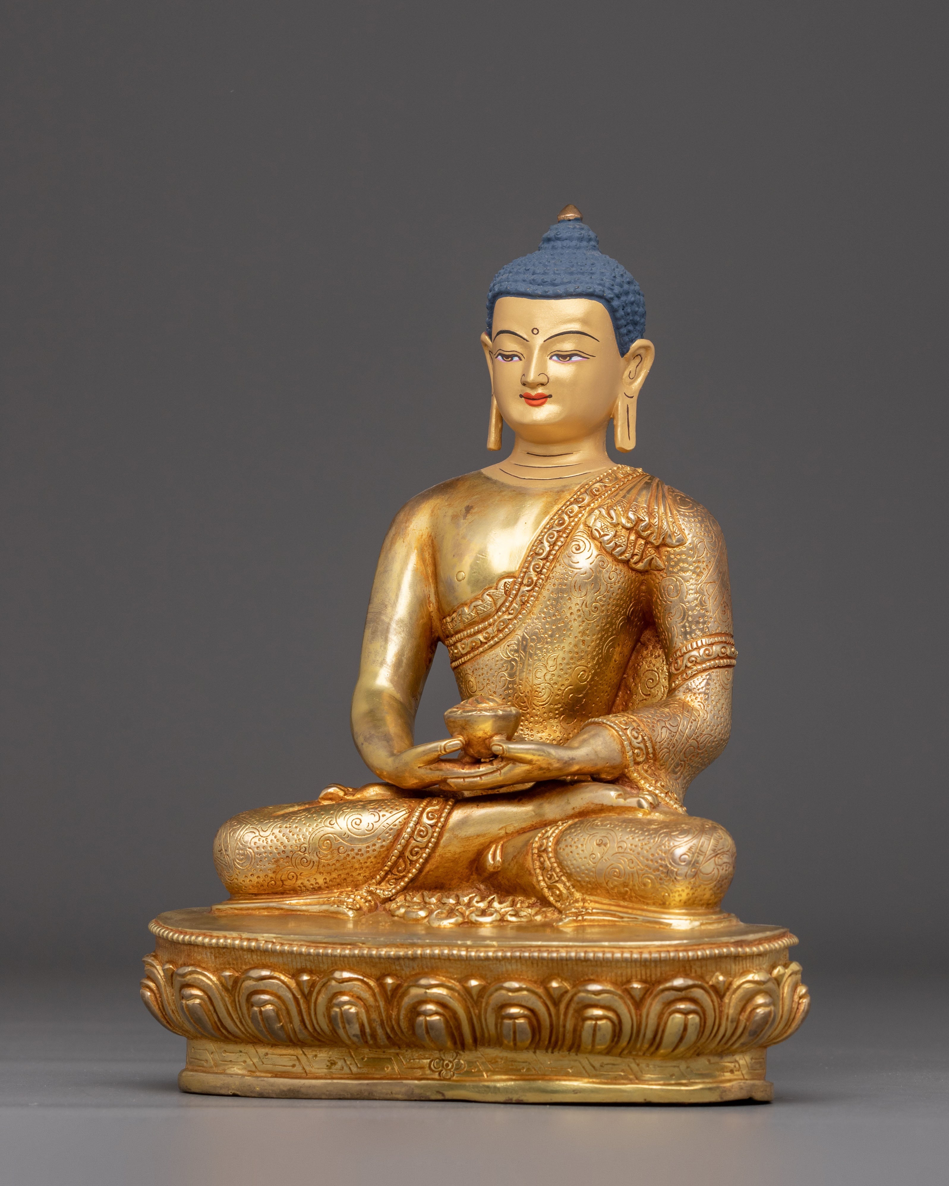 Serene Amitabha Buddha Sculpture | Emblem of Infinite Light