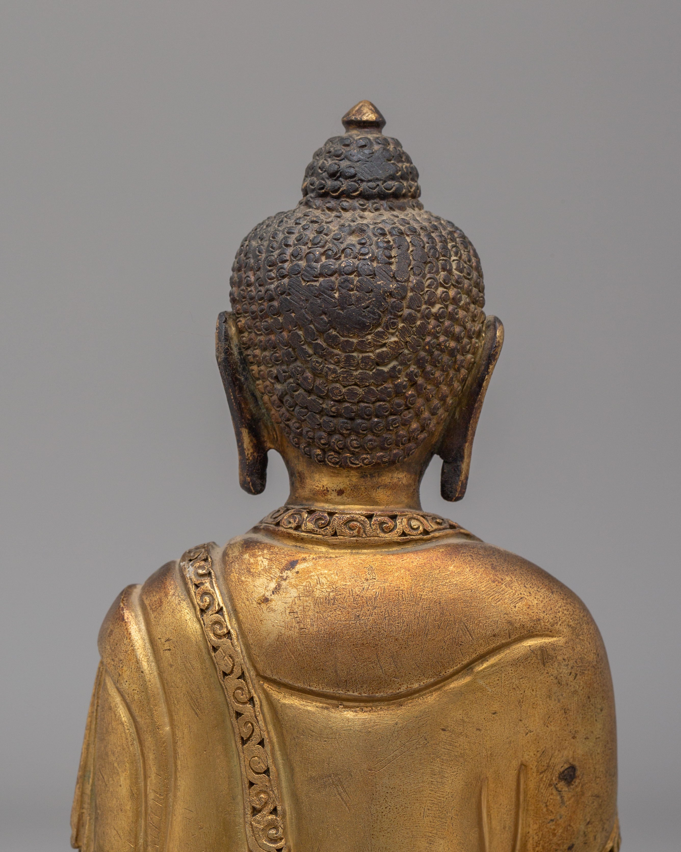 Historic Sage Shakyamuni Buddha Statue | Symbol of Enlightenment and Wisdom