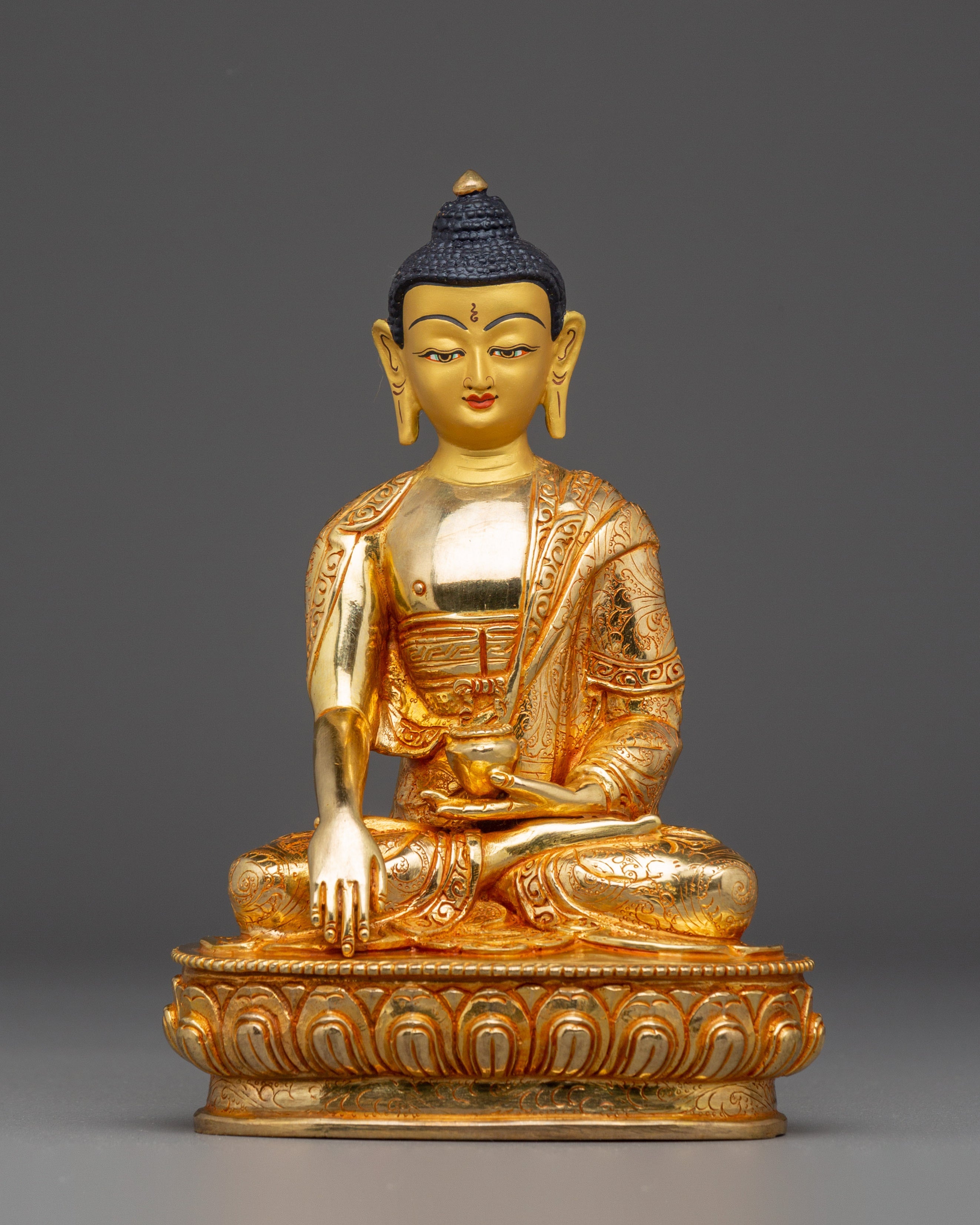 Handmade Gold Gilded Statue of Shakyamuni Buddha