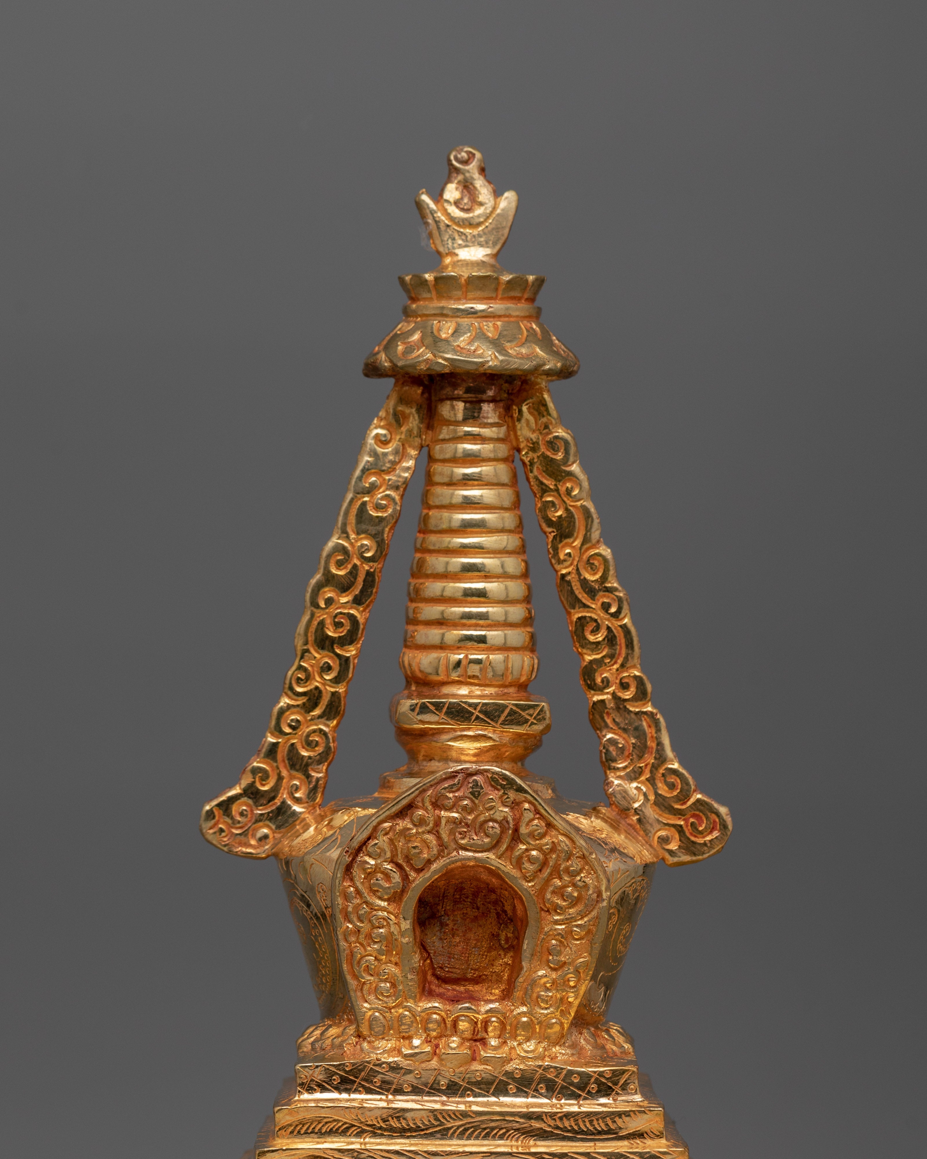 Exquisite Tibetan Stupa Chorten | Spiritual Tibetan Monument