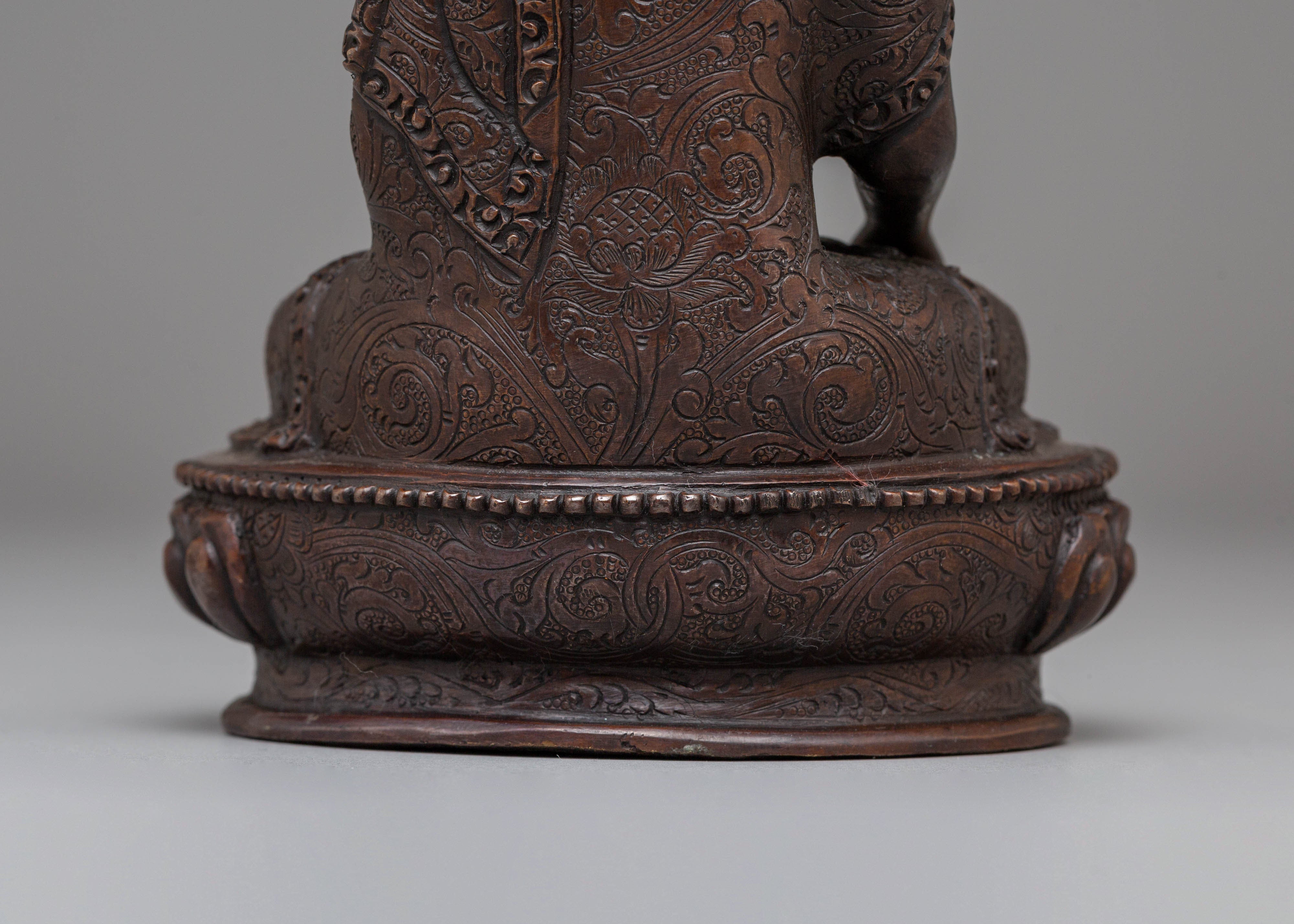 Shakyamuni Buddha Oxidized Tibetan Figurine for Decor