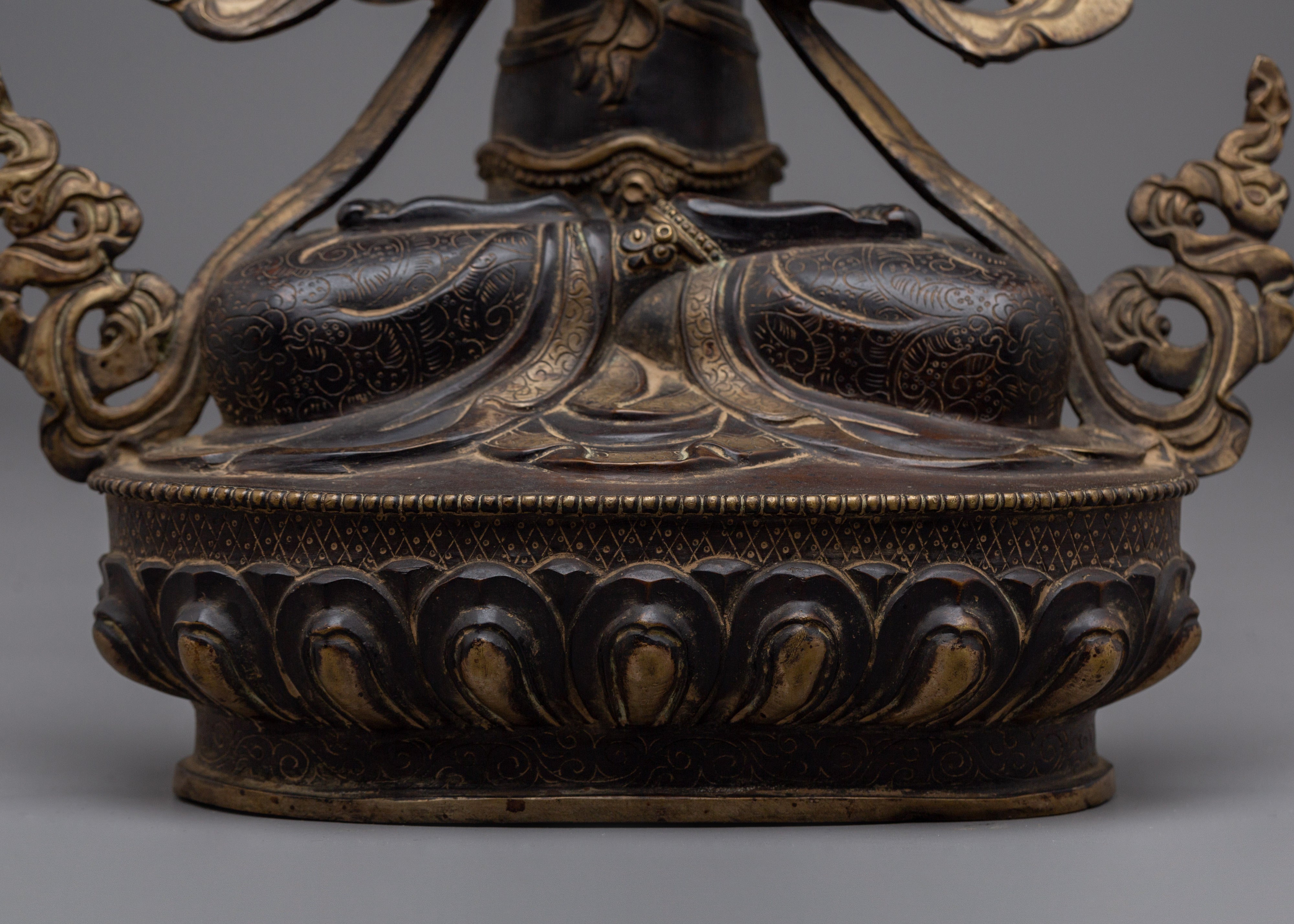 Avalokiteshvara Chenrezig |Black Oxidized Copper