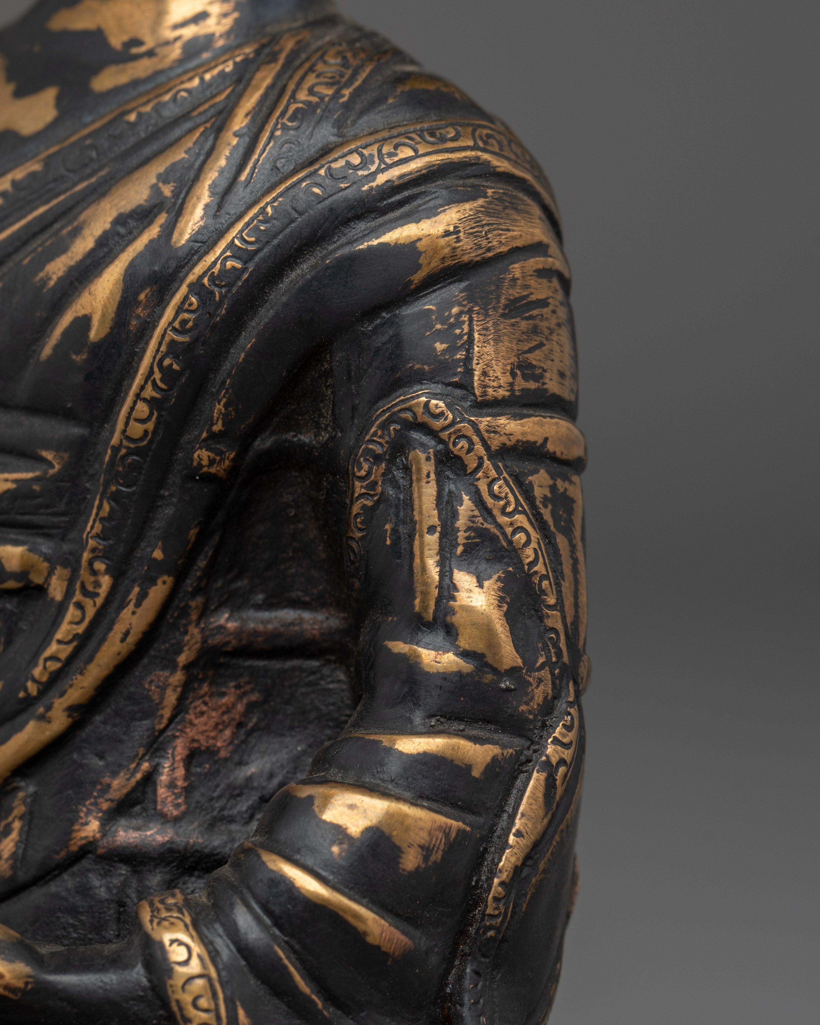 Handmade Tranquil Buddha Statue | Antique Finish Copper Meditation Sculpture