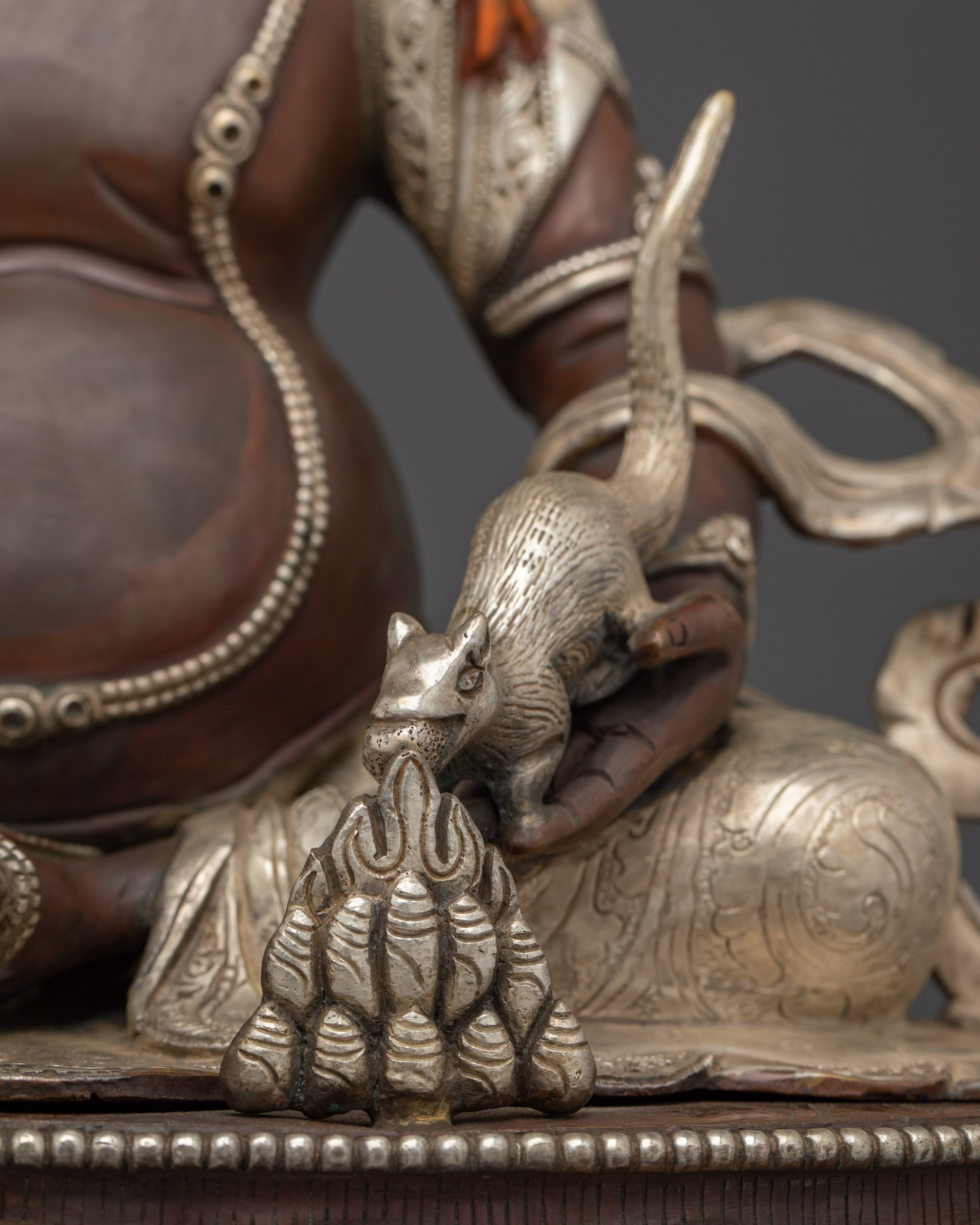 Religious Artwork of Dzambhala | The Guardian of Prosperity