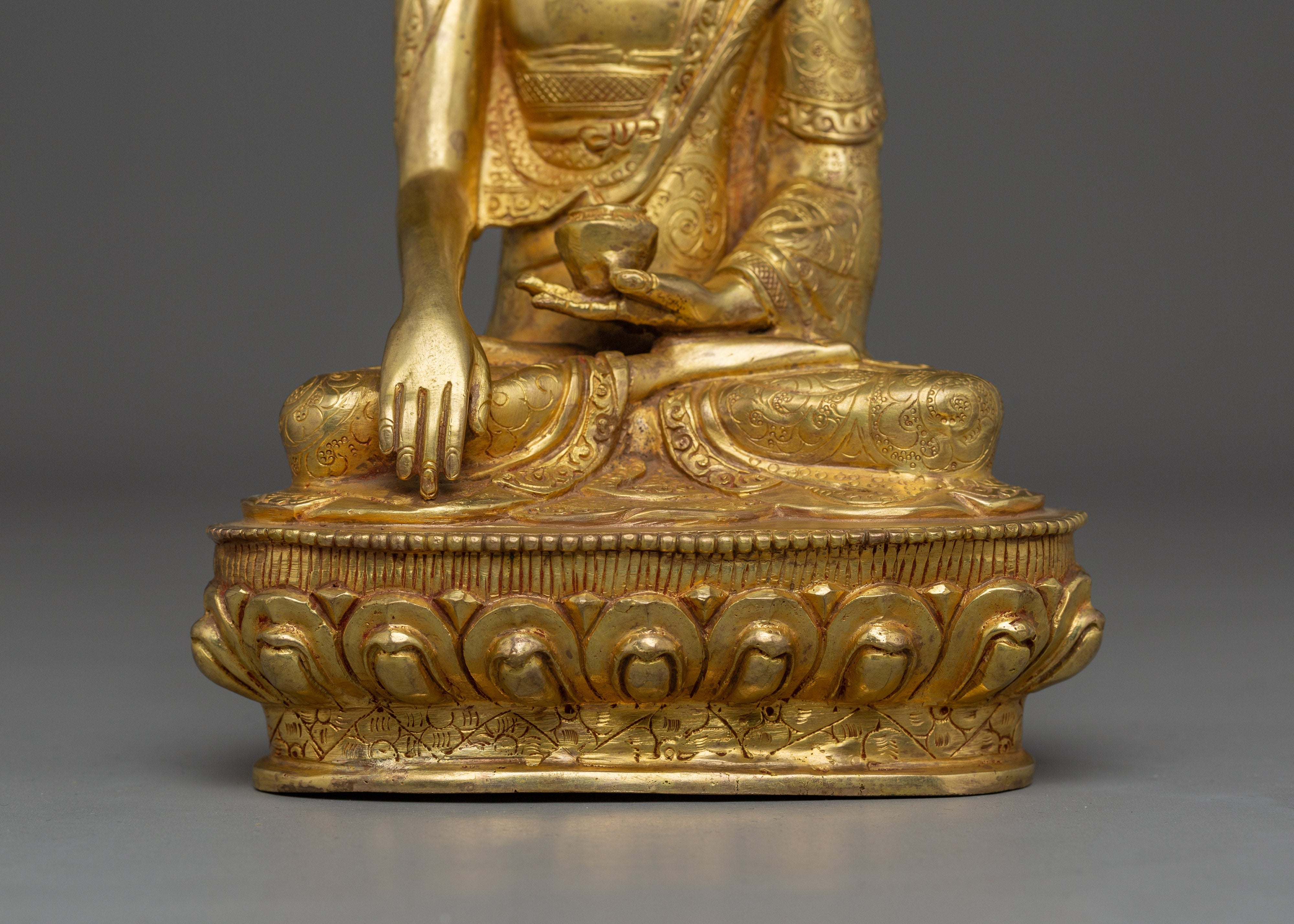 Shakyamuni Buddha Spiritual Figure Statue | Meditation and Blessing Decor