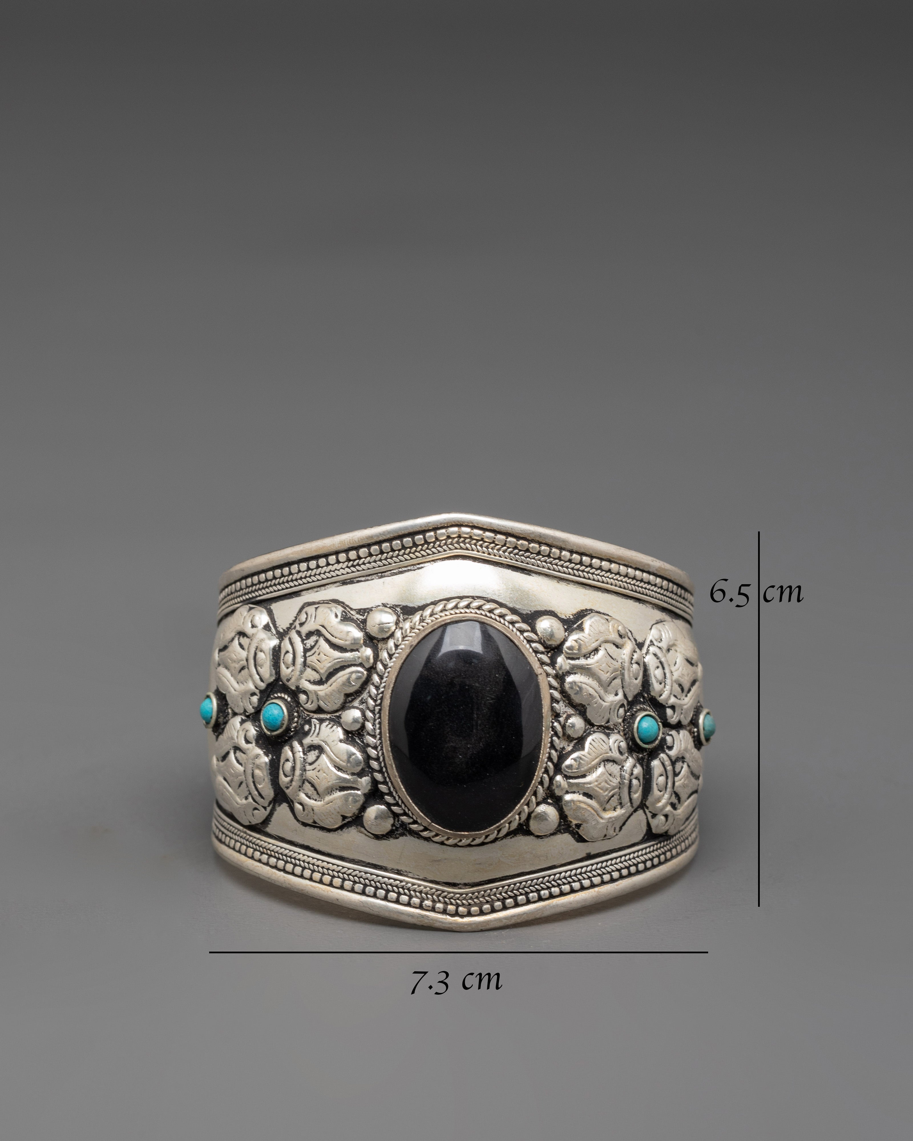 Traditional Tibetan Spiritual Bracelet | Symbolic Jewelry for Daily Wear
