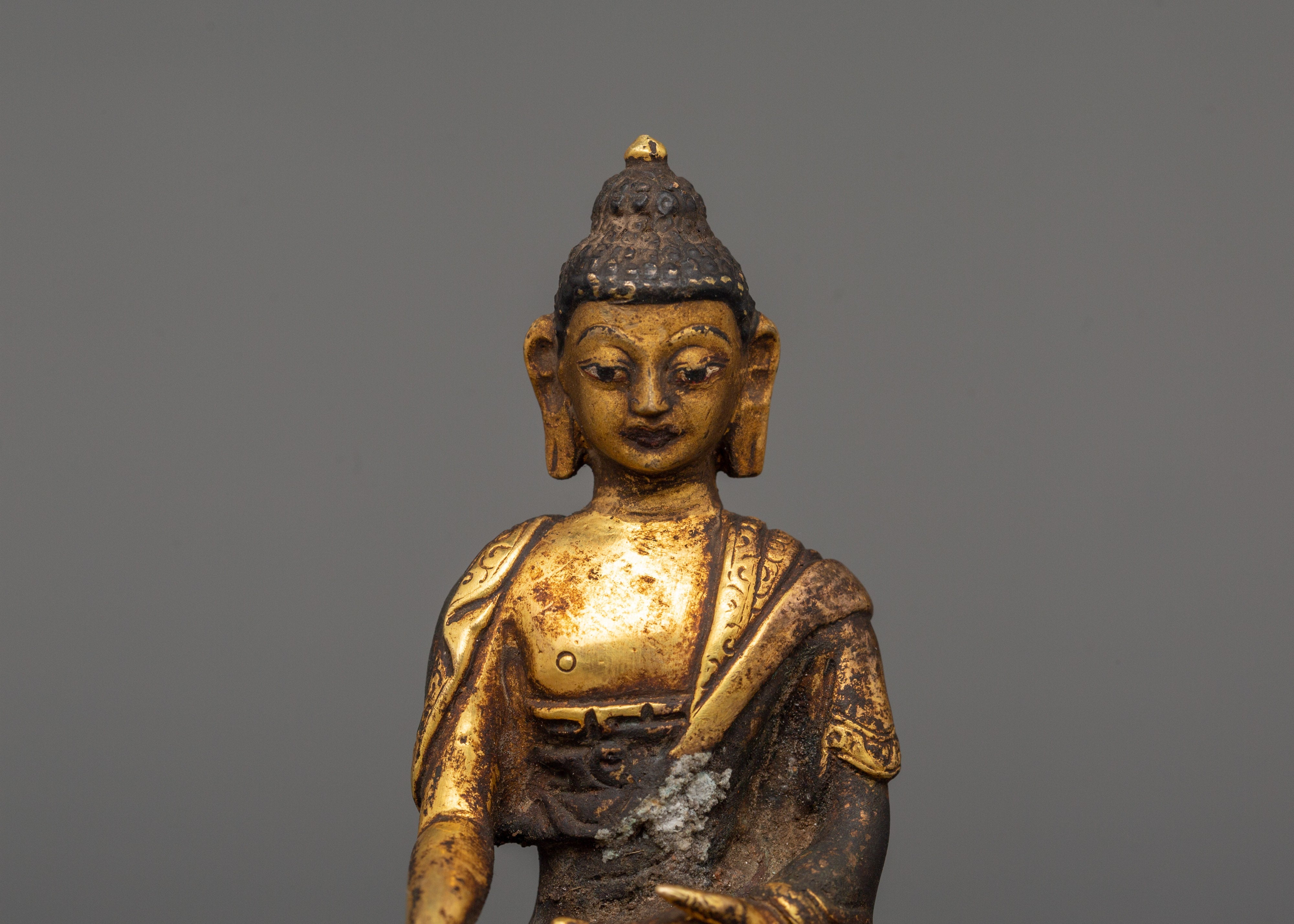 Traditionally HandCrafted Shakyamuni Buddha Statue | Antique Copper Statue