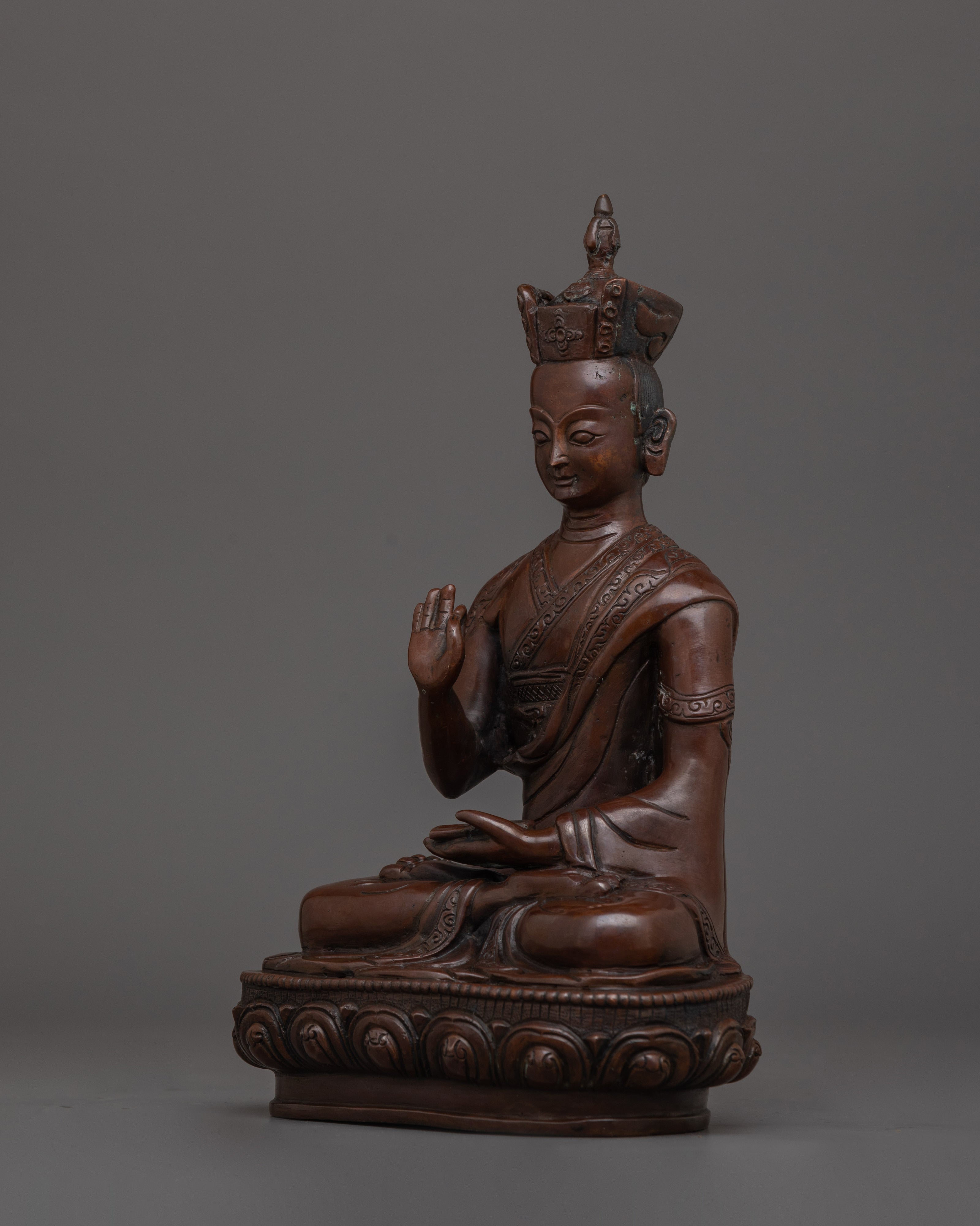 Karmapa with Oxidized copper Body Statue | The Embodiment of Compassionate Wisdom