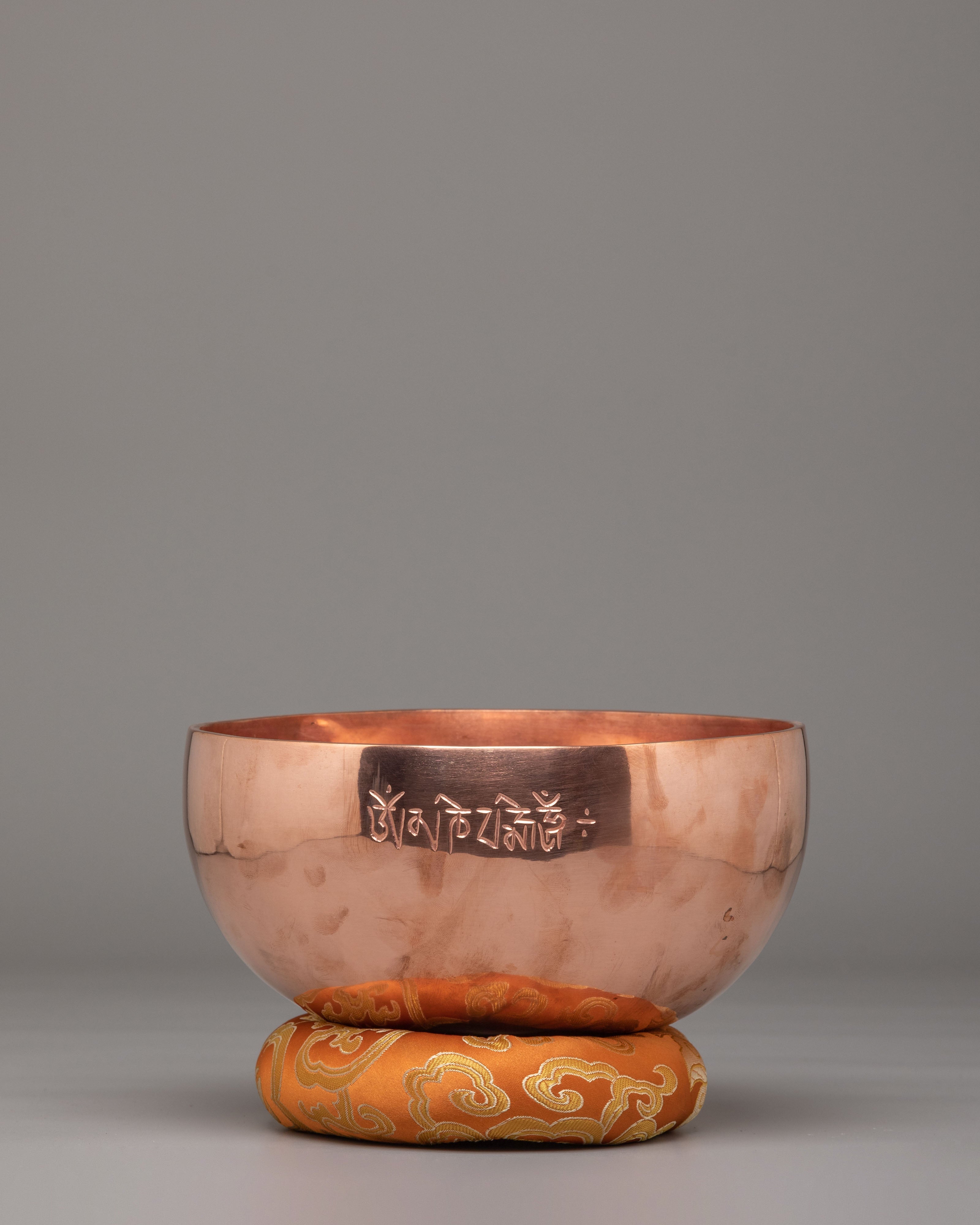 Handcrafted Singing Bowl Set | Tibetan Meditation Sound Healing